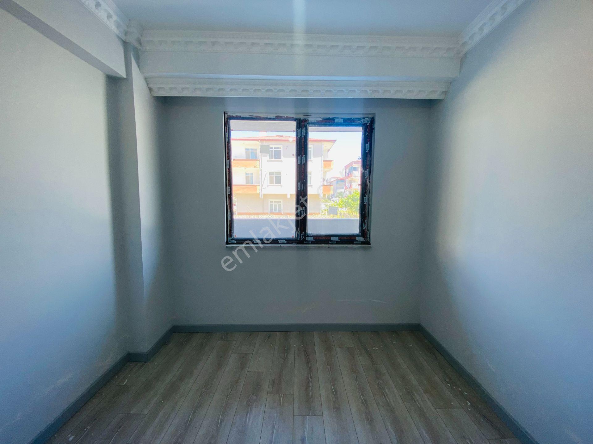 Güven'den Kapaklı'da Yerden Isıtmalı Teraslı Ön Cephe 2+1 Daire - Görsel 17
