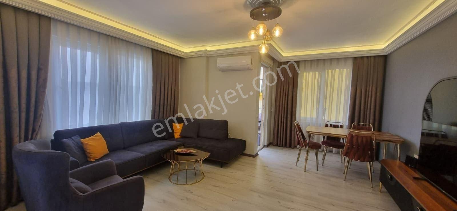 Alanya Cleopatra'da Merkezi Konumda Full Eşyalı 2+1 Satılık Daire