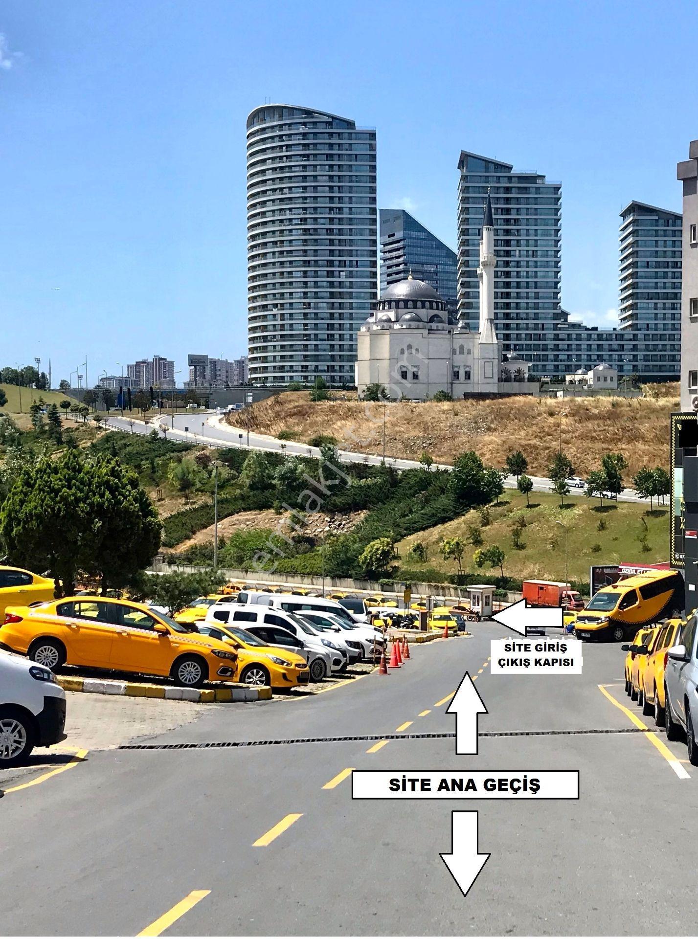 Site Merkezi Ve Girişinde | Ana Geçiş Hattında | Seçkin İşyeri - Görsel 15