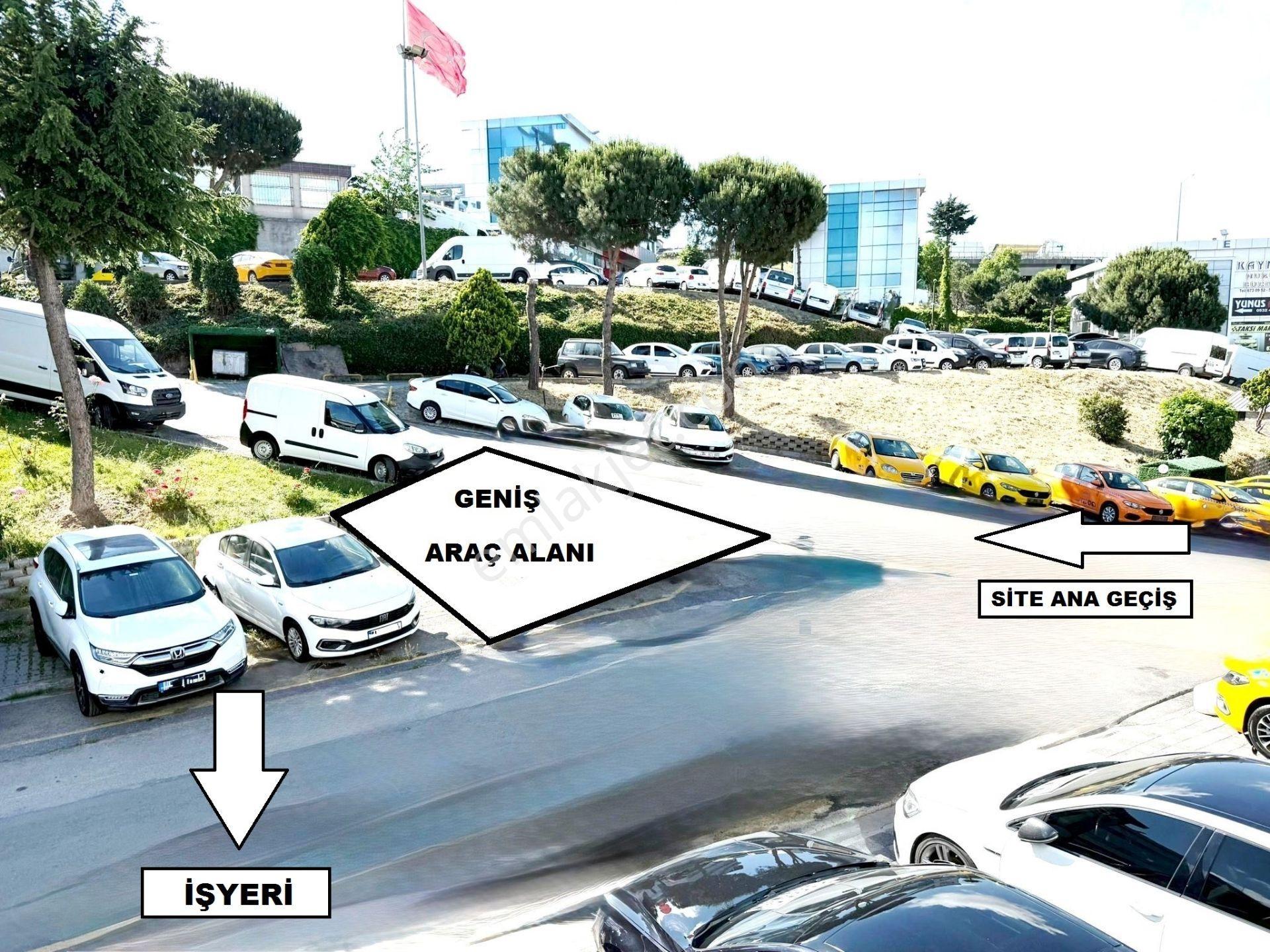Site Merkezi Ve Girişinde | Ana Geçiş Hattında | Seçkin İşyeri - Görsel 13