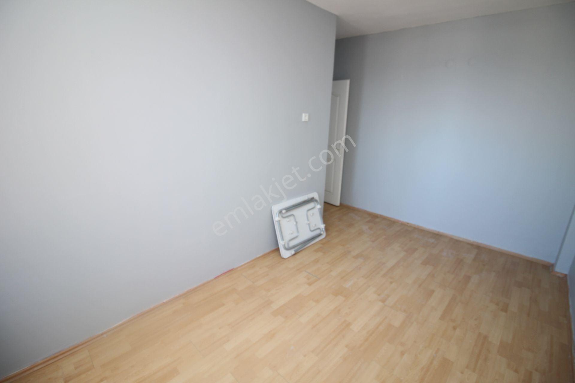 Göztepe Metro Karşısında Deniz Manzaralı D.gazlı 3+1 Kiralık - Görsel 24