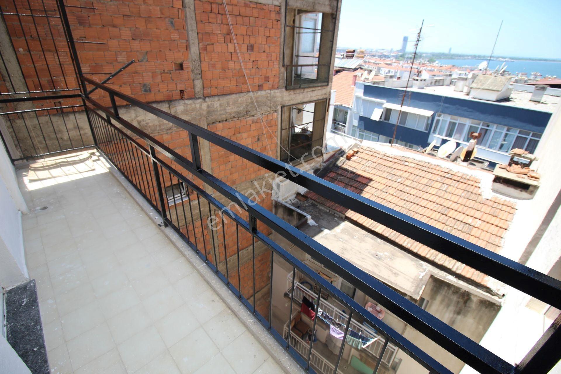 Göztepe Metro Karşısında Deniz Manzaralı D.gazlı 3+1 Kiralık - Görsel 20