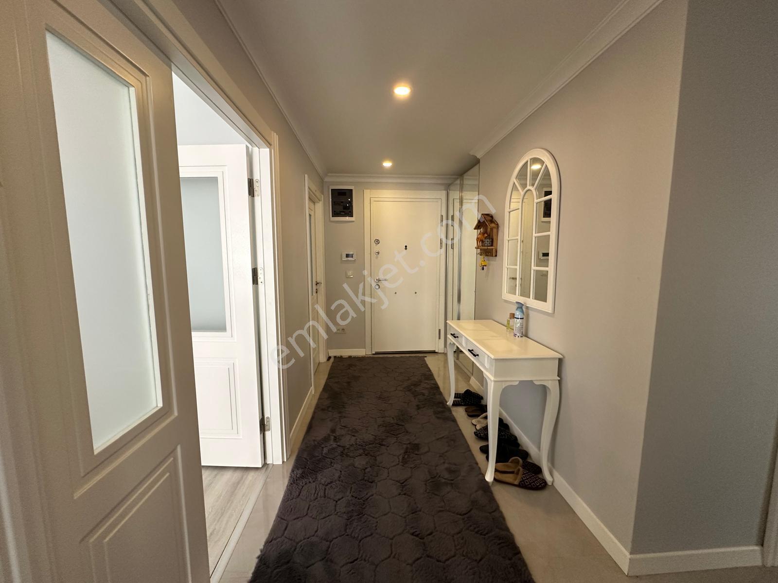 Bosforce'dan Ümraniye Çarşıda 3+1 Eşyalı Kiralık Daire - Görsel 16