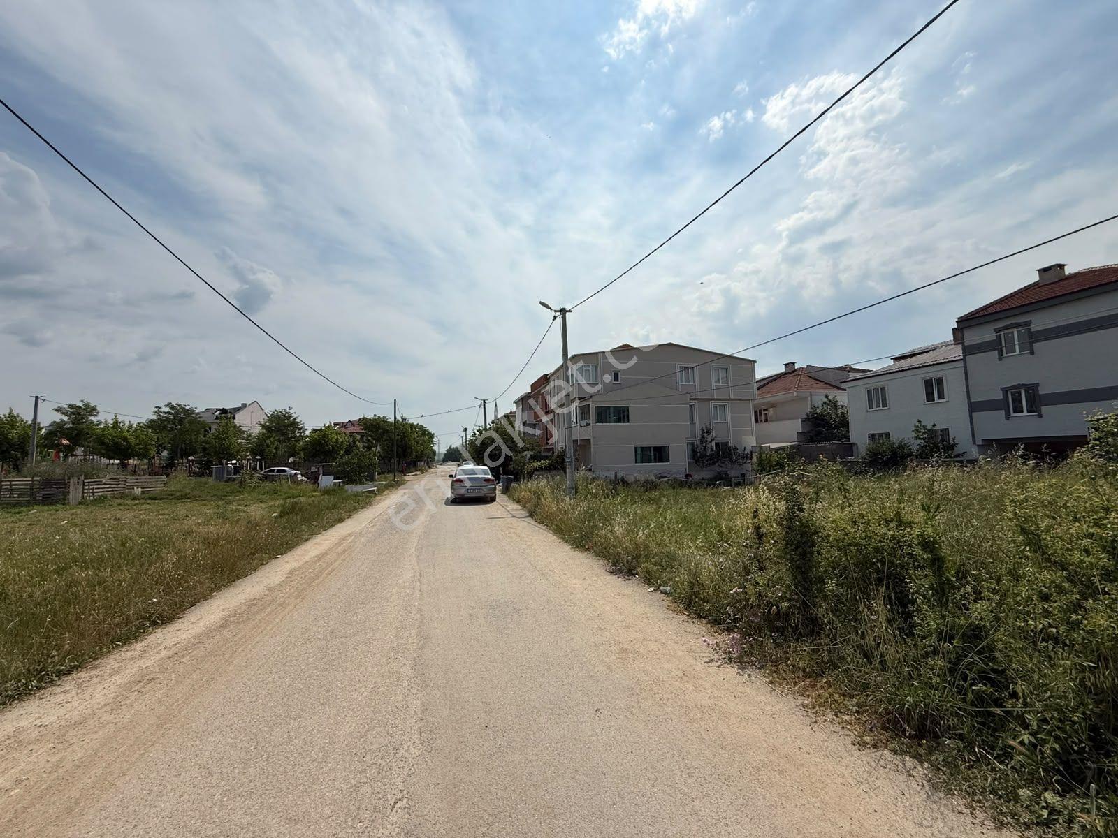 Akhisarda Karayoluna Yakın 2.5 Kat İmarlı 200 M² Satılık Arsa - Görsel 6