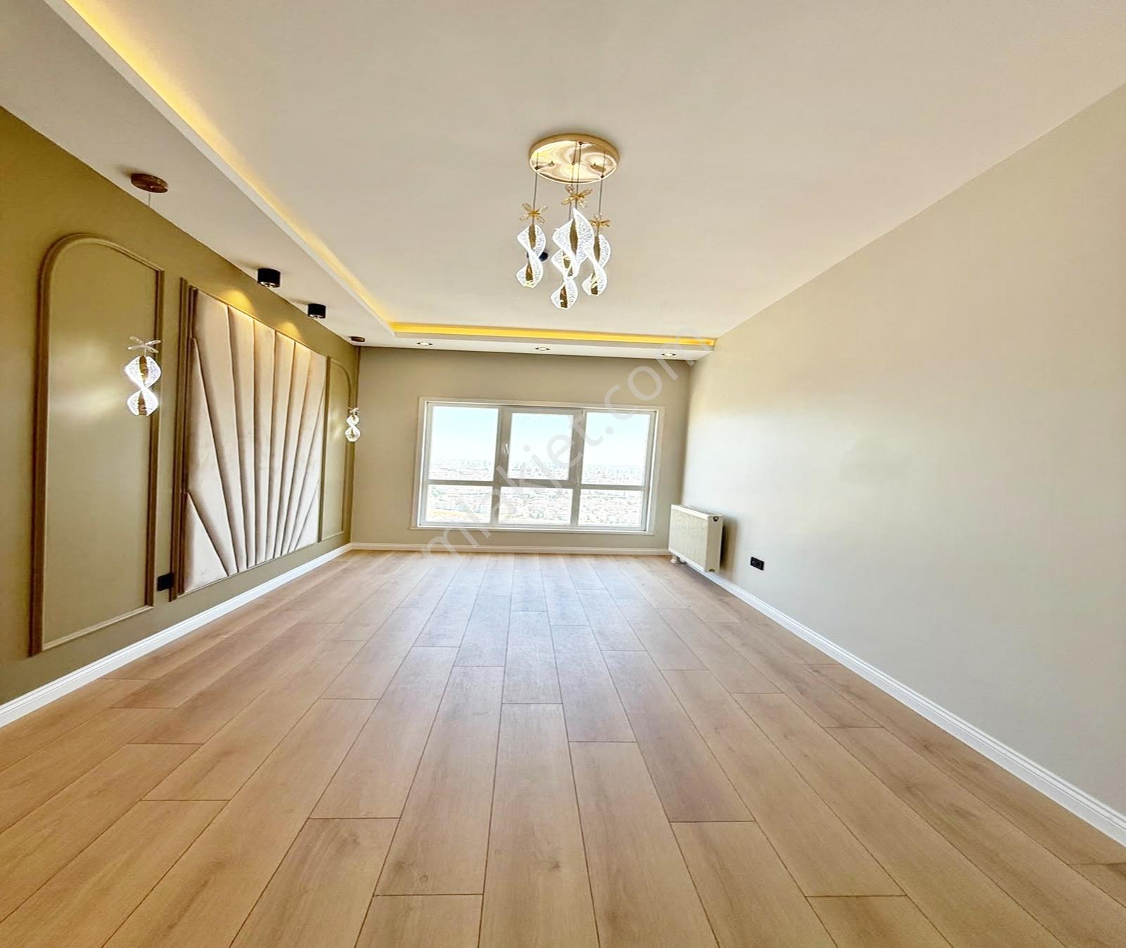 Esenyurt Kıraç Star Towers Sitesinde Acil Satılık 2+1 Daire - Görsel 24