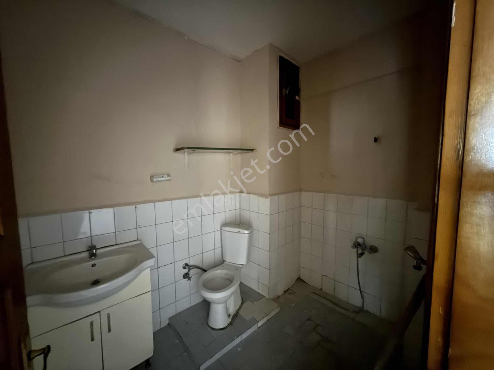 Küçükbakkalköy Mah. Preztij Cadde Üstü 1+1.50m2.3 Kat - Görsel 16