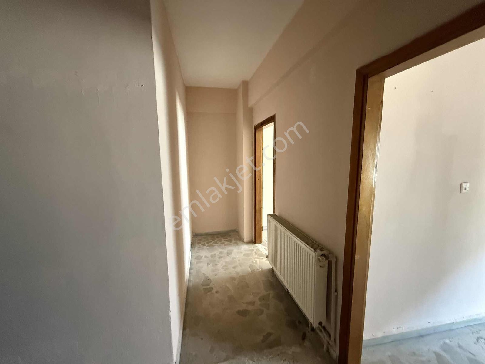 Küçükbakkalköy Mah. Preztij Cadde Üstü 1+1.50m2.3 Kat - Görsel 14