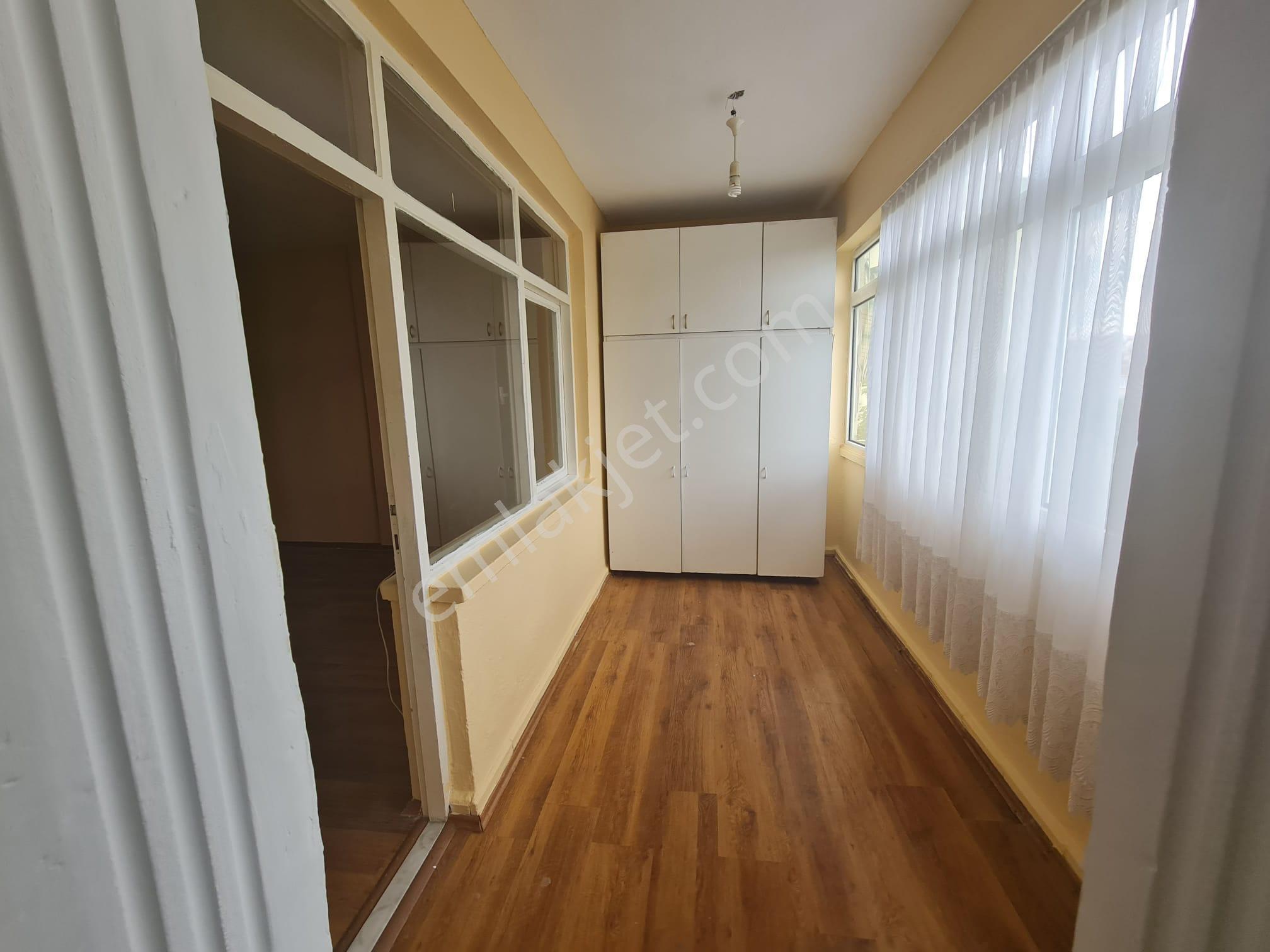 Arel'den Batıkent Site İçi Merkezi Isıtma Ara Kat Geniş Bakımlı 2+1 - Görsel 18
