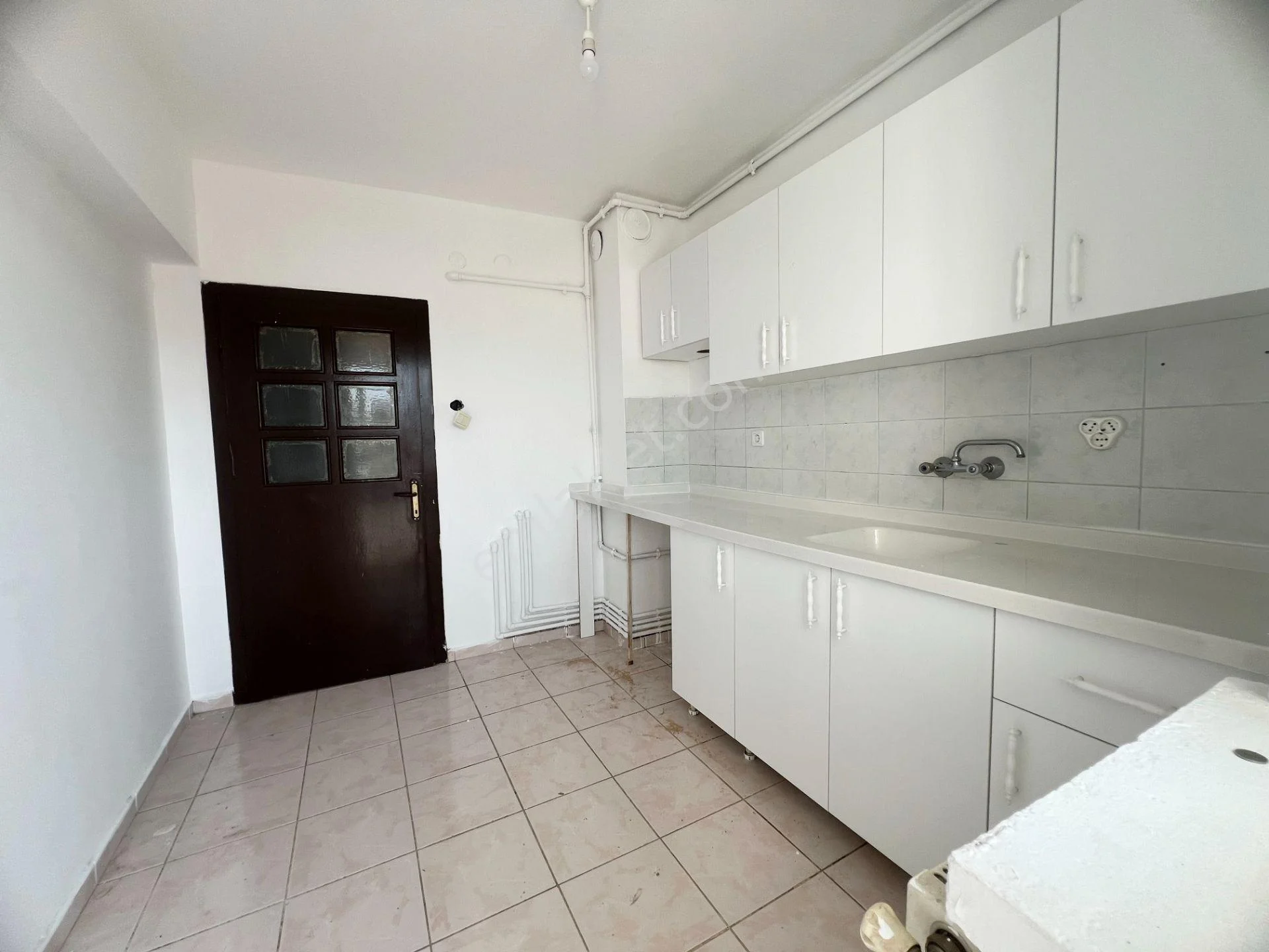 Cihandan Keçiören İncirli Mah Barış Yolu Yakını Kiralık 3+1 Daire - Görsel 5