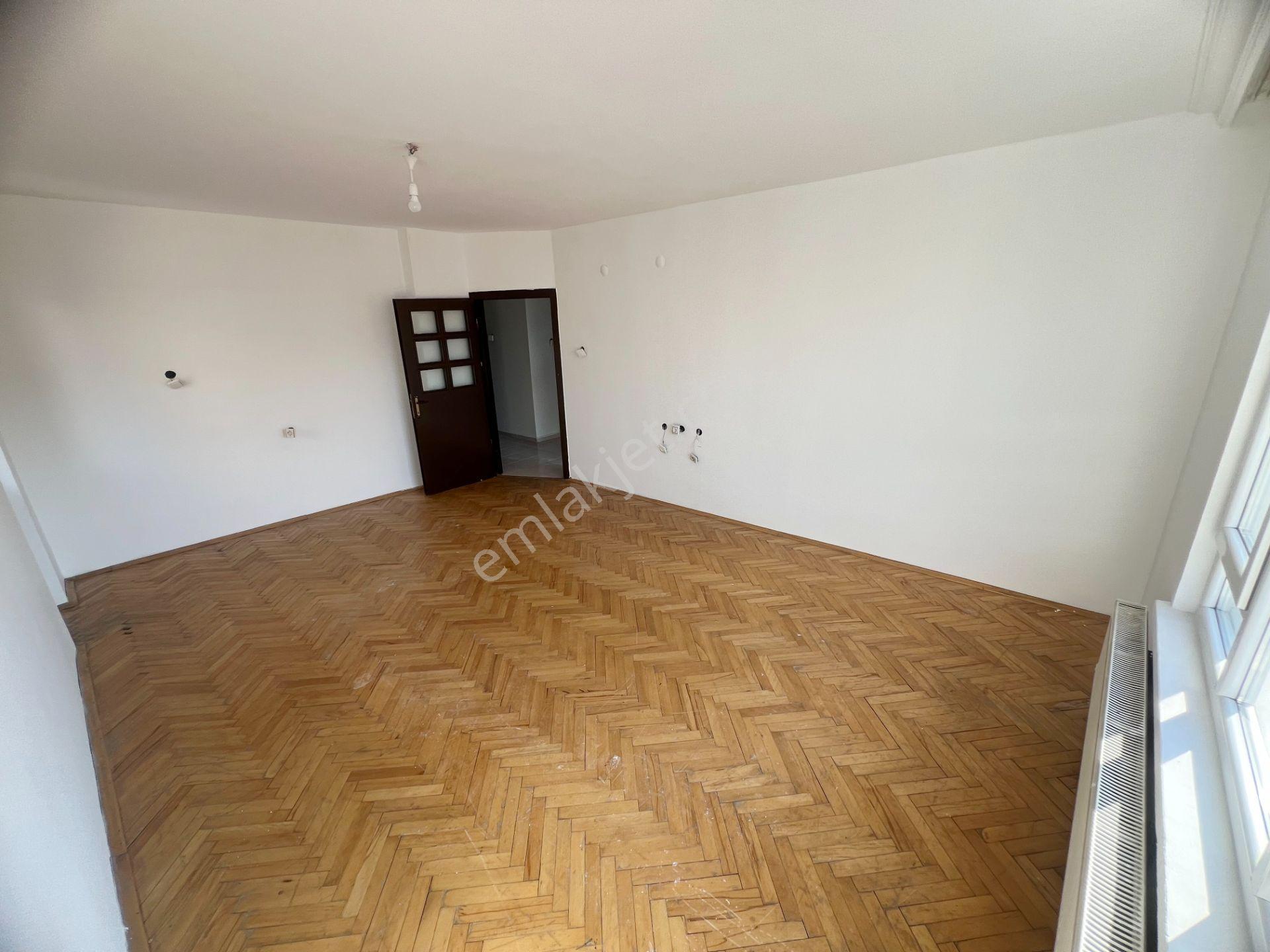 Cihandan Keçiören İncirli Mah Barış Yolu Yakını Kiralık 3+1 Daire - Görsel 15