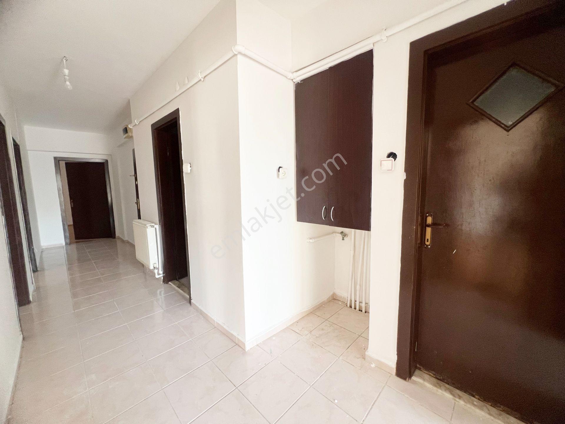 Cihandan Keçiören İncirli Mah Barış Yolu Yakını Kiralık 3+1 Daire - Görsel 10