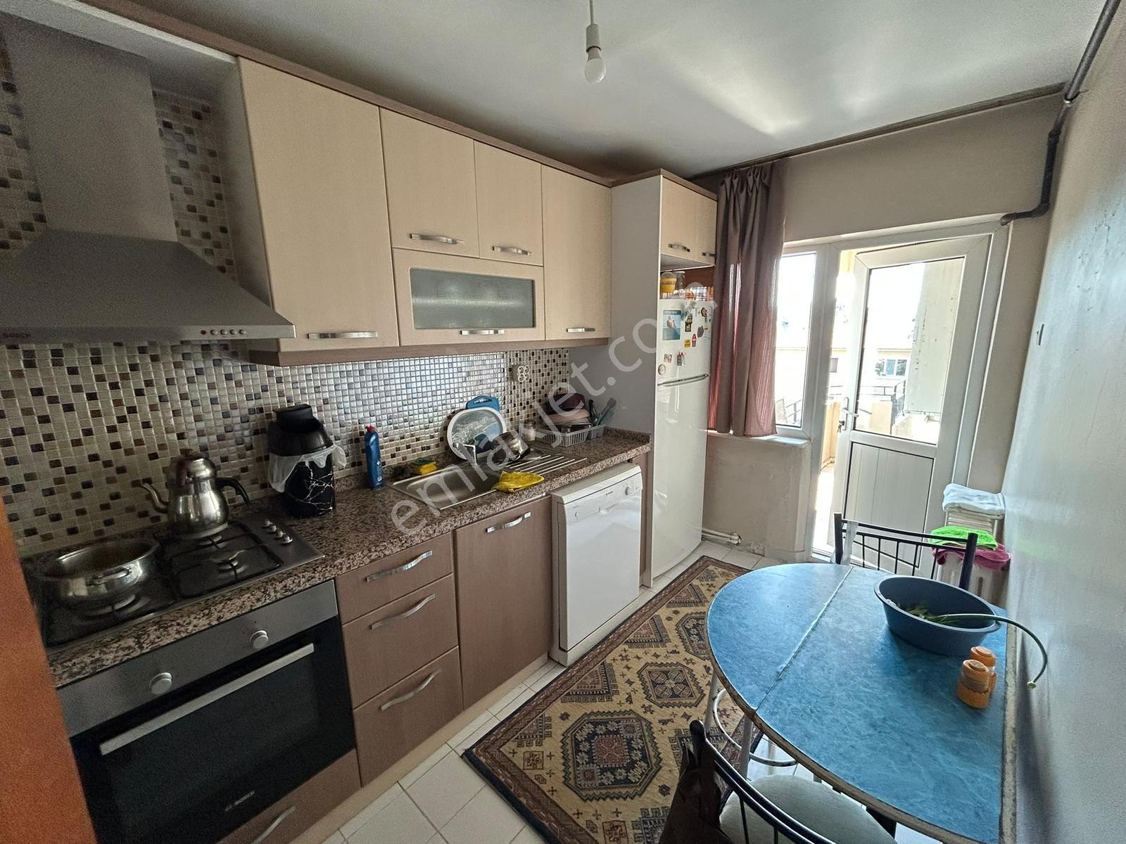 Beşevler Mahallesinde 2+1 Eşyalı Daire - Görsel 15
