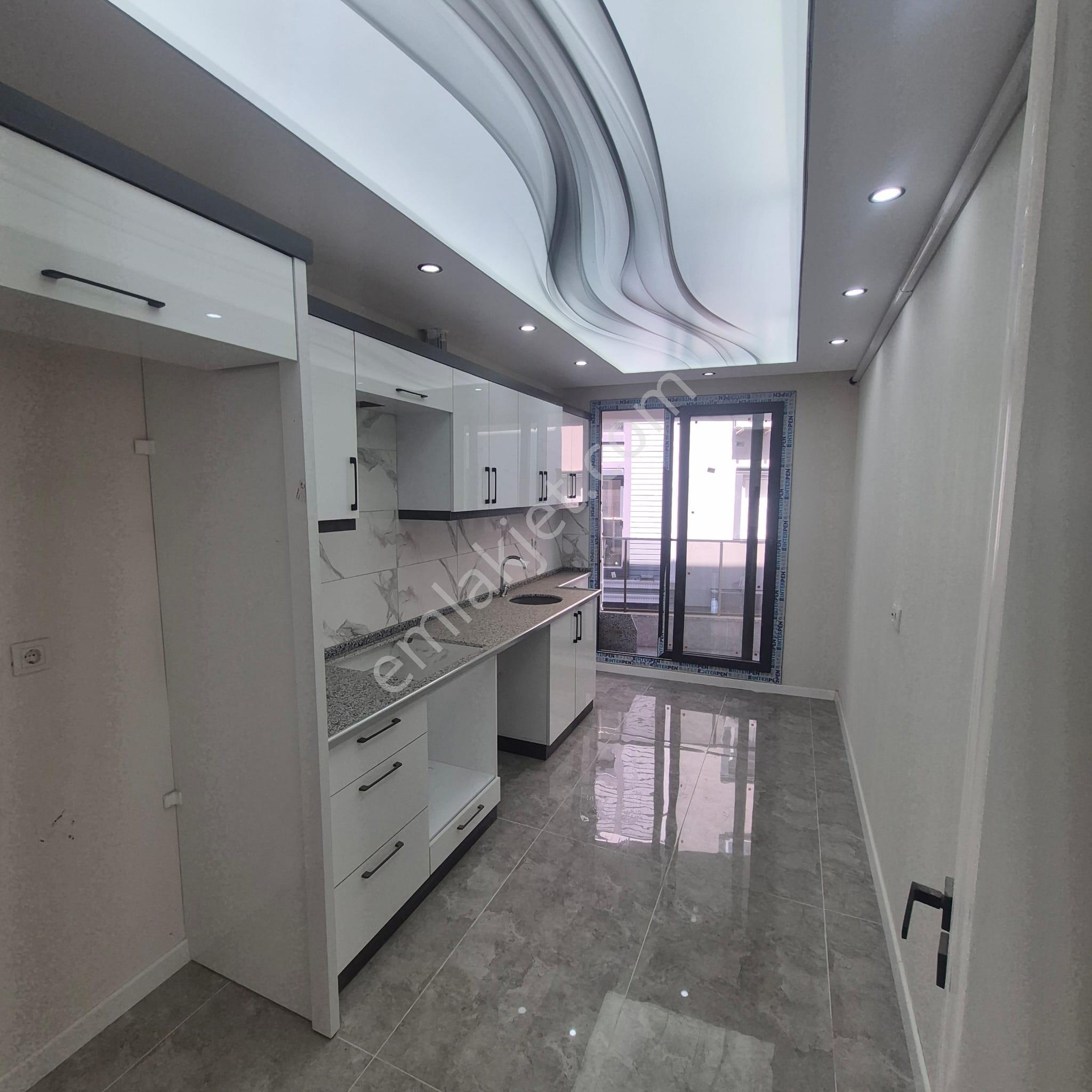 Keli Mah 2+1 Luks Ozel Otoparklı Satılık Daire