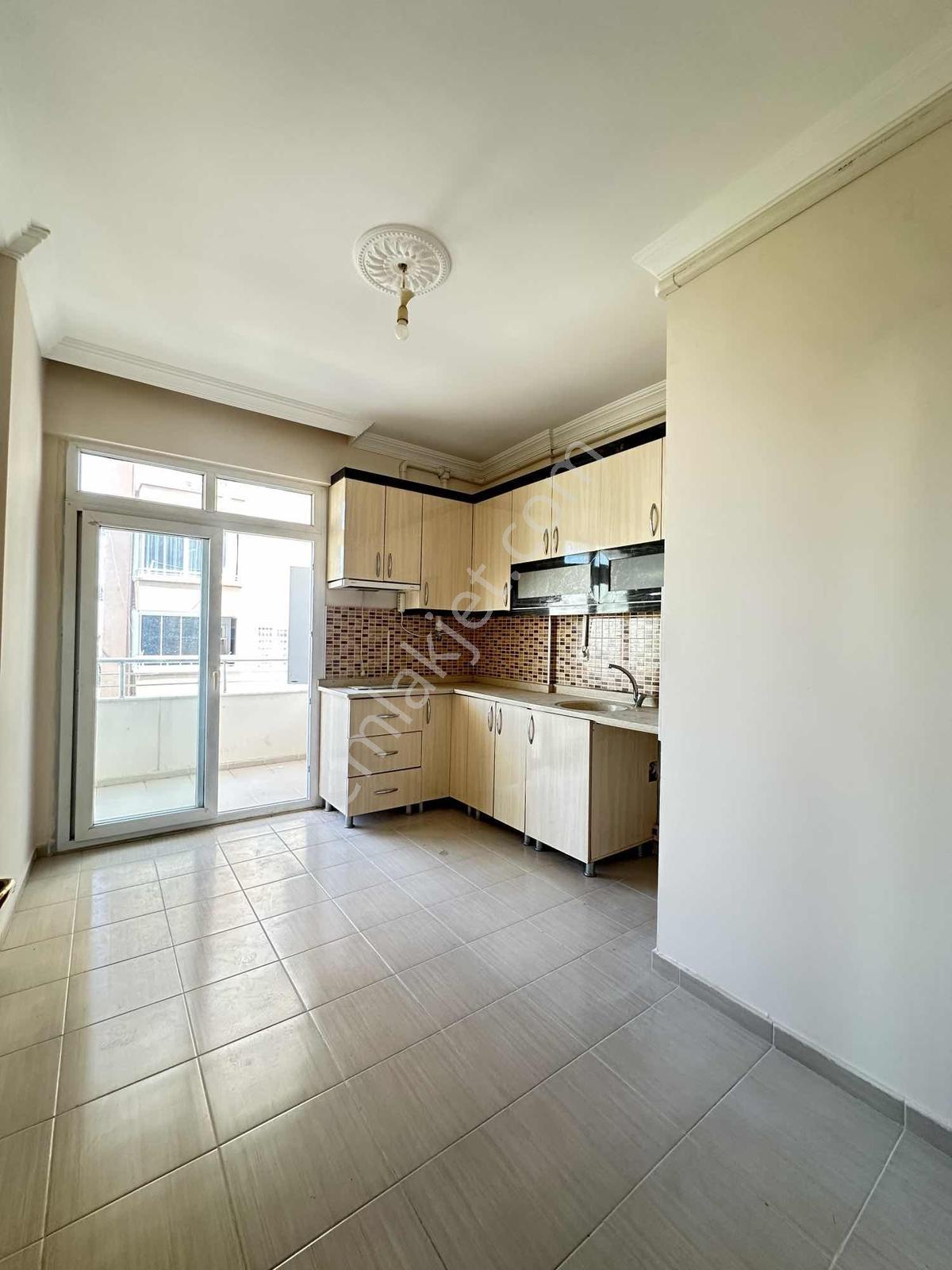 Batıkent Mahallesi Doğalgazlı 3 + 1 Site İçi Kiralık Daire - Görsel 11