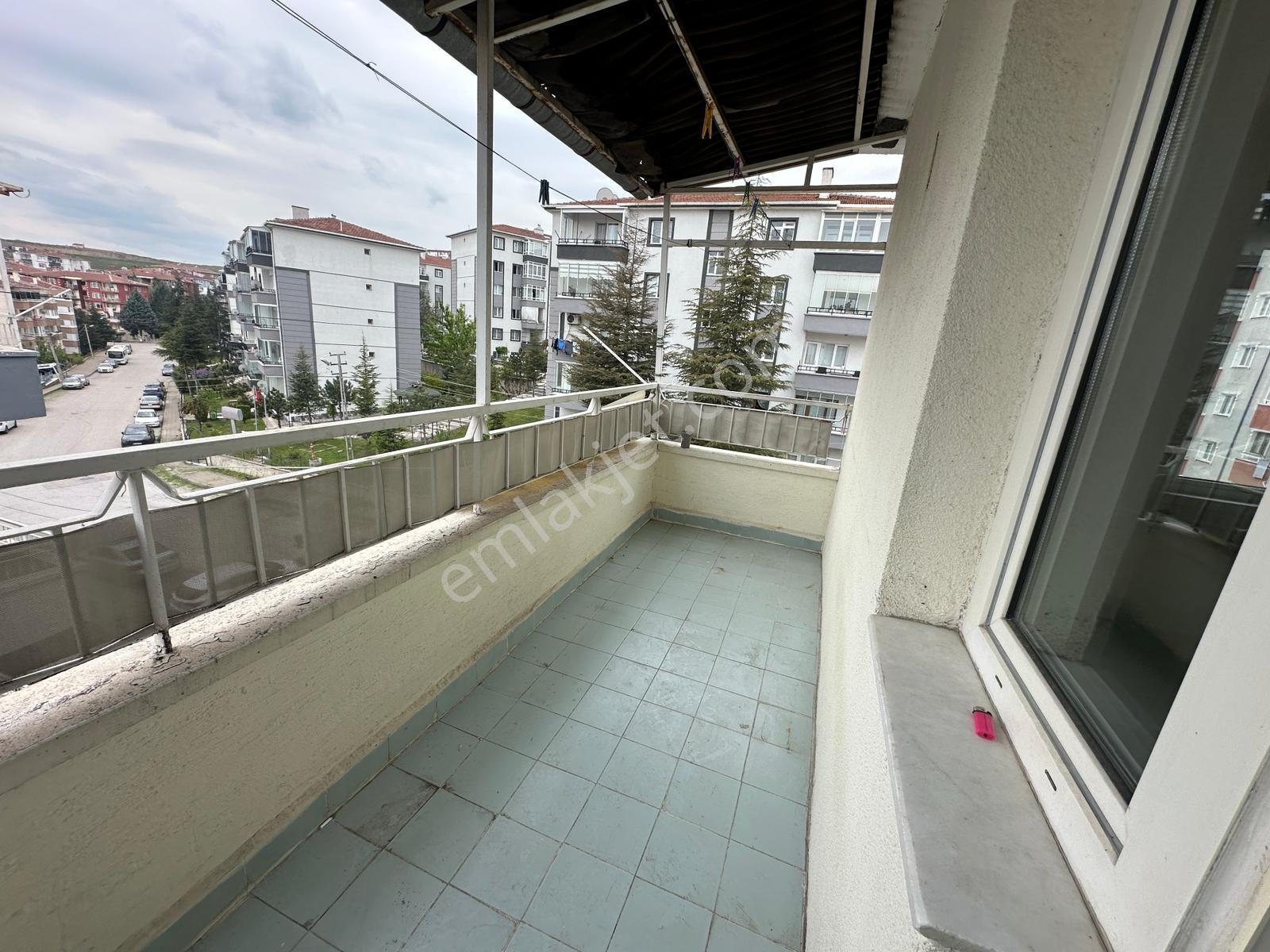 Bk Gayrimenkulden Osmanlı Mah. Katta Kiralık Daire - Görsel 3