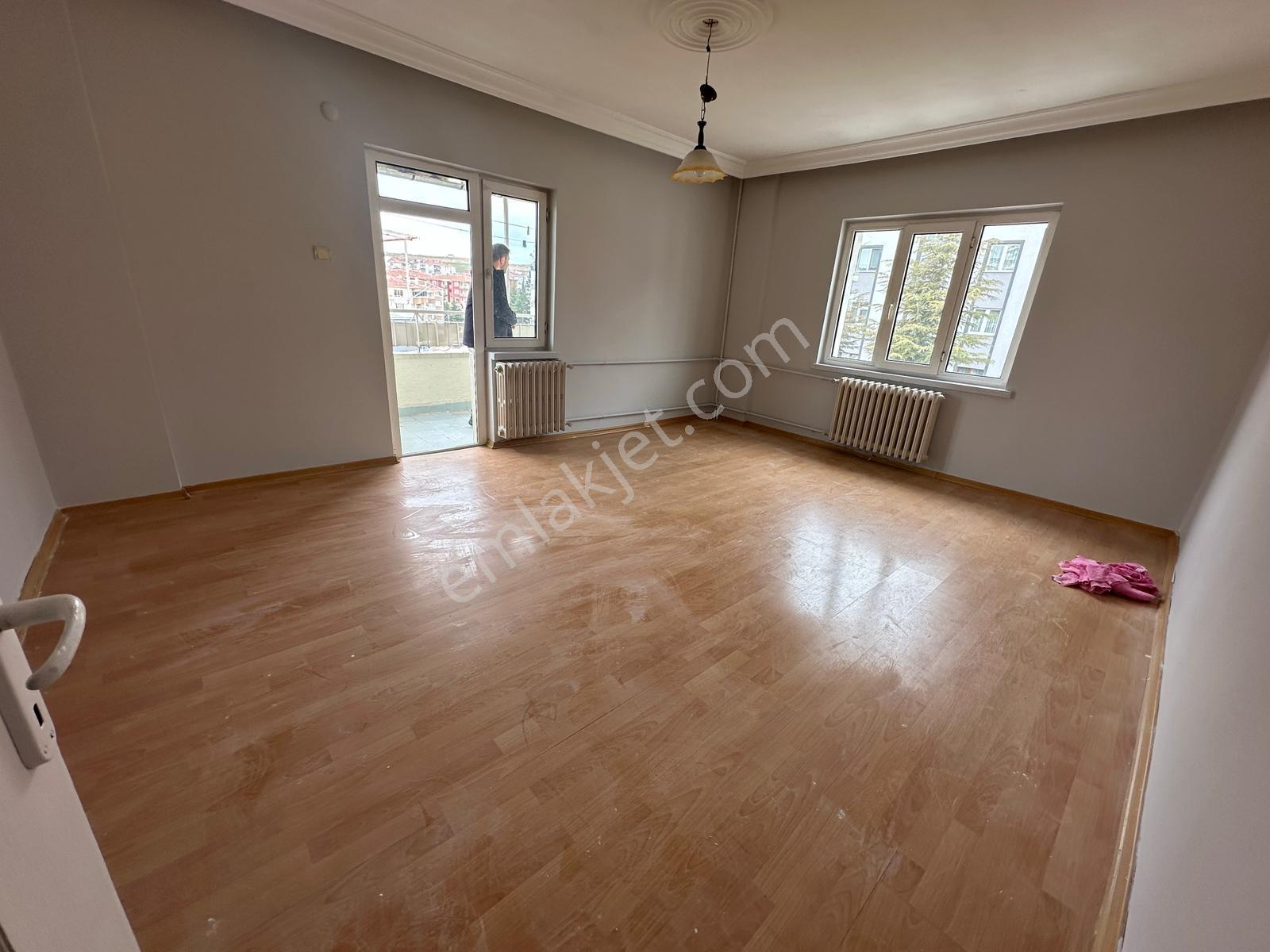 Bk Gayrimenkulden Osmanlı Mah. Katta Kiralık Daire - Görsel 15