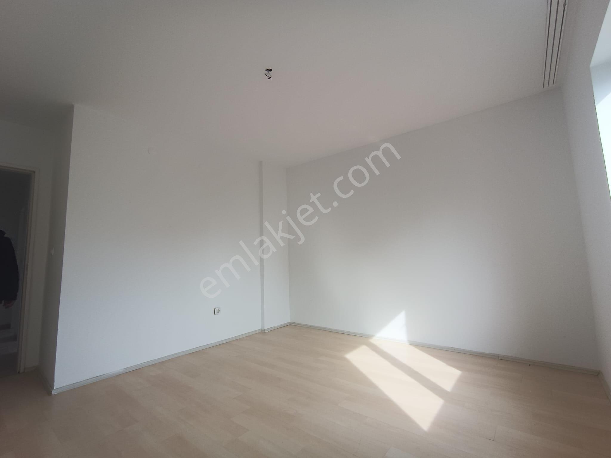 Yenikent 29 Ekim Mah. İlksan Toki Konutlarında 3+1 Kiralık Daire - Görsel 24