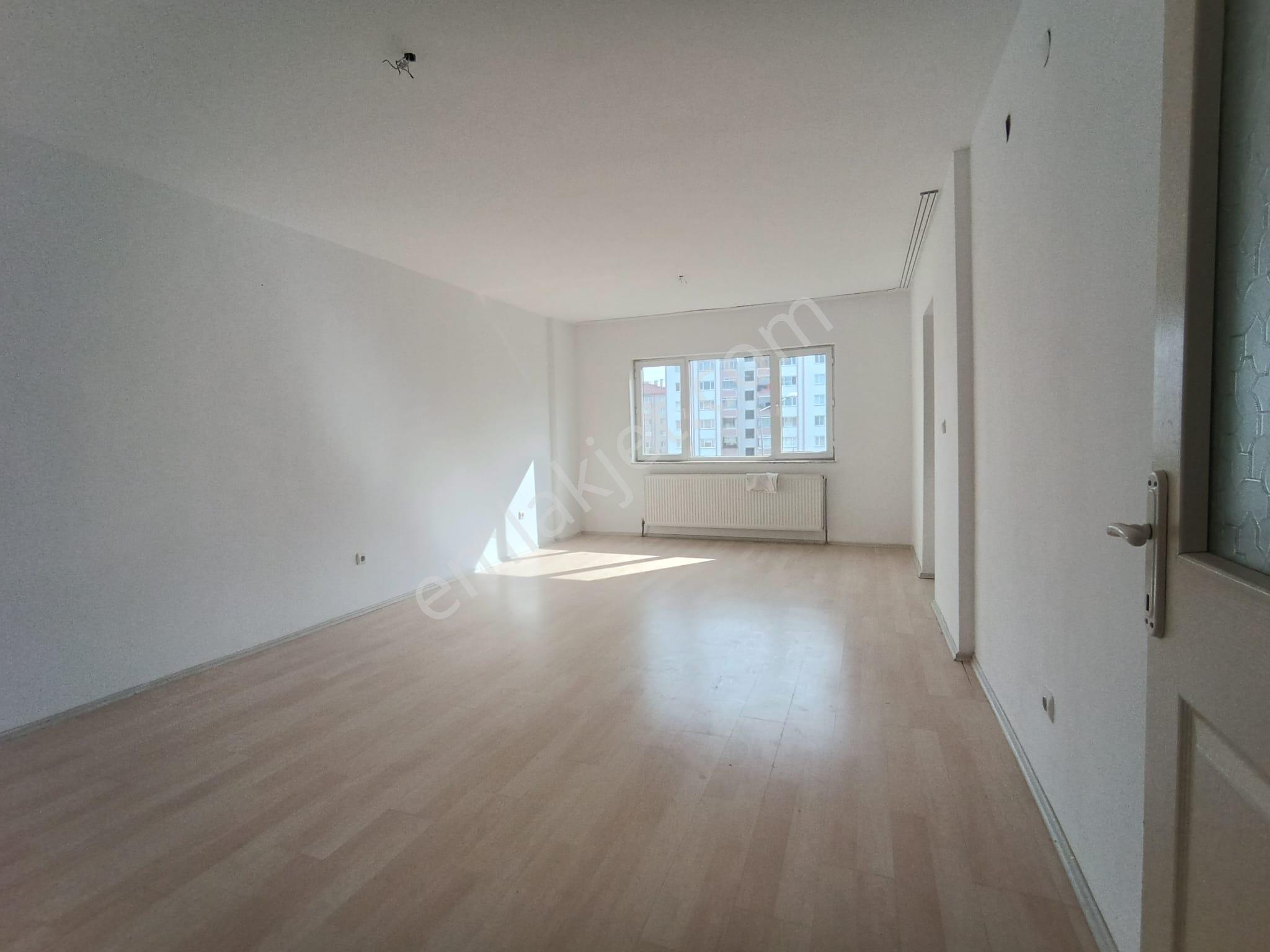 Yenikent 29 Ekim Mah. İlksan Toki Konutlarında 3+1 Kiralık Daire - Görsel 11
