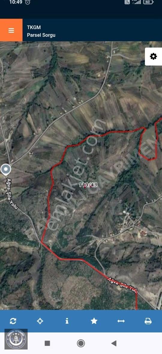 Karahanlı'dan Kandıra Üğümce'de Köye Yakın 878 M² Temiz Satılık