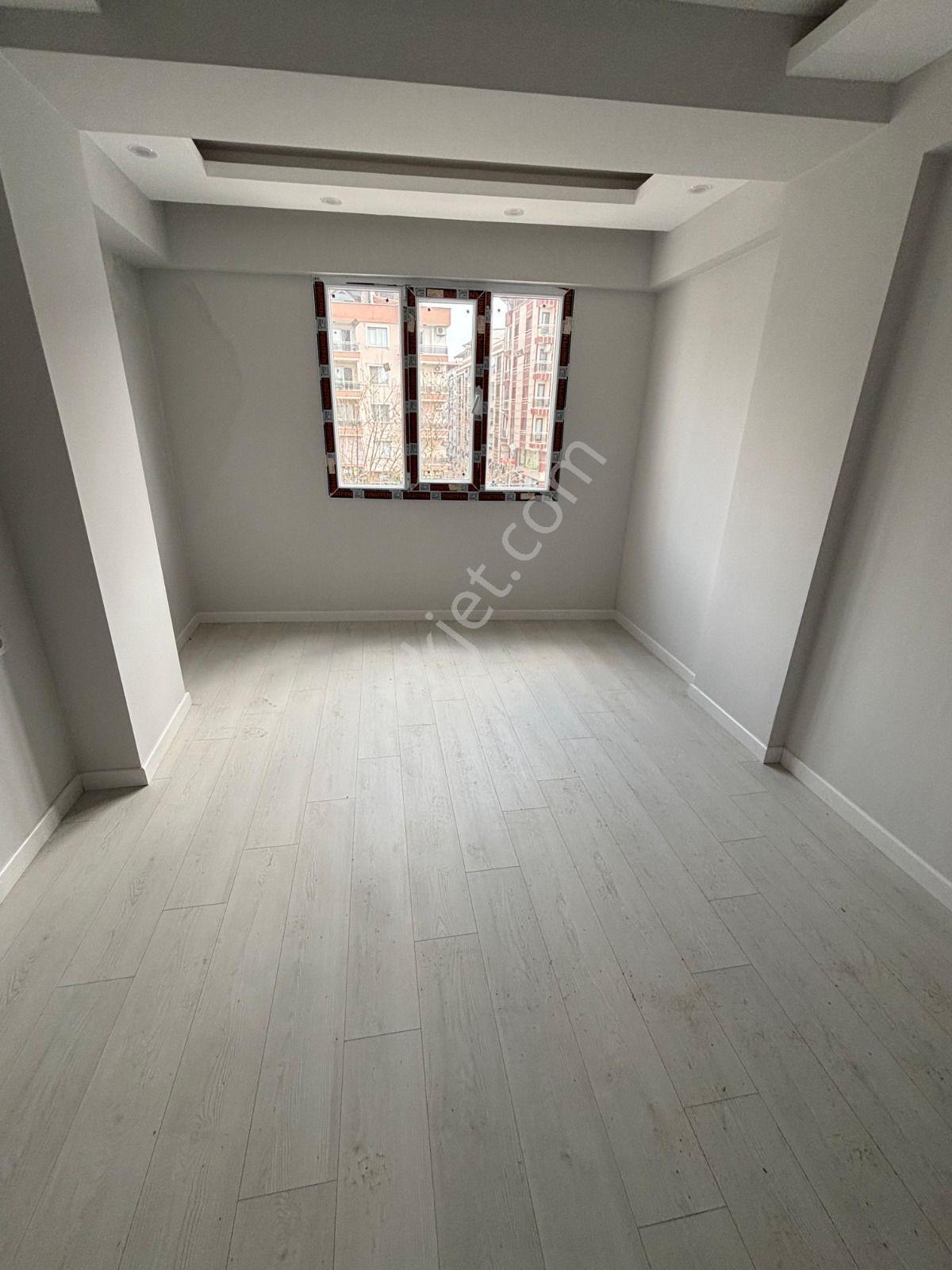Egd Emir Grup'tan Muradiye 23 Nisan Parkı Karşısında Sıfır 2+1 Lüx Arakat Daire - Görsel 19
