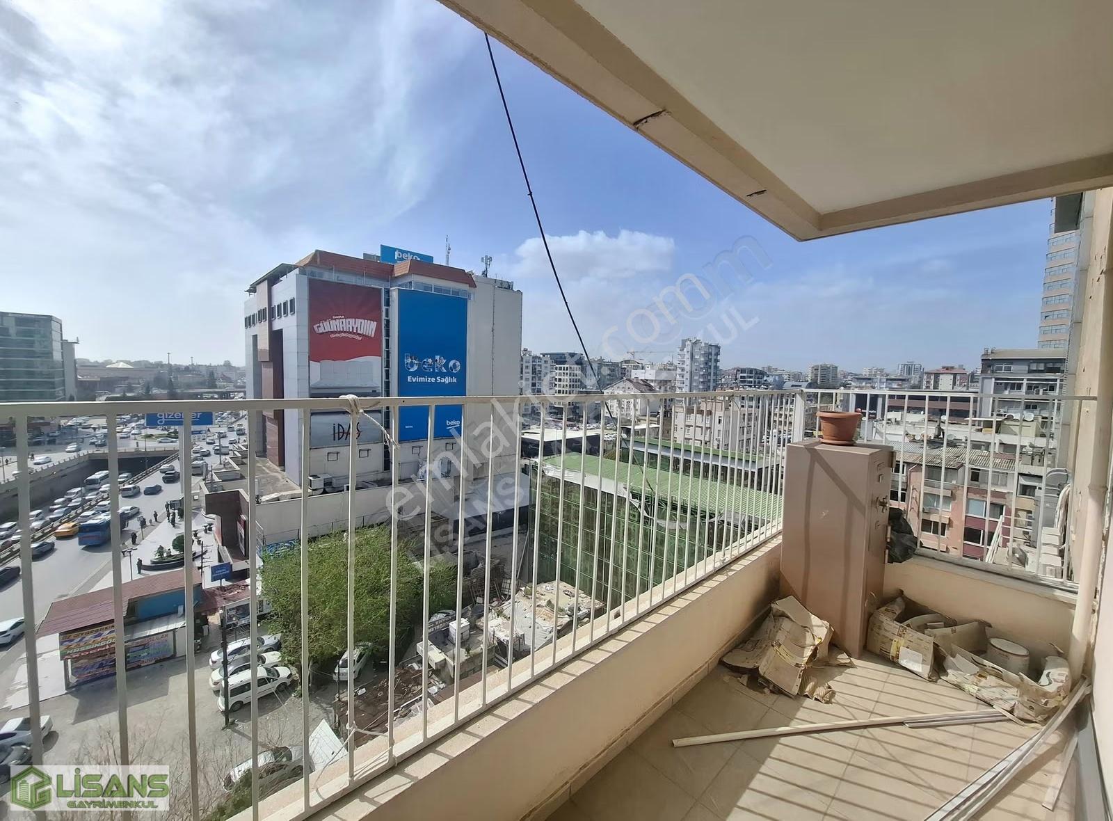 Çarşı Merkezde Bulvar Üzerinde Gizerler Ve Akbank Civarı Geniş - Görsel 27