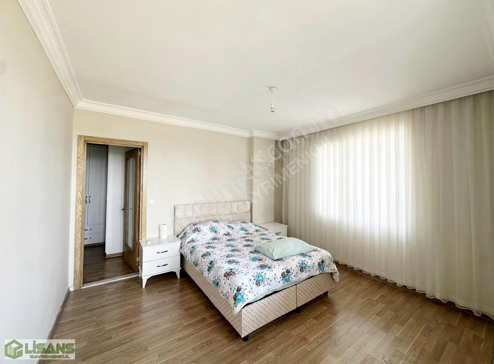 Gürselpaşa'da_kıyıboyuna_yakın_sitede_eşyalı_g.odalı_ç.banyo_2+1 - Görsel 25