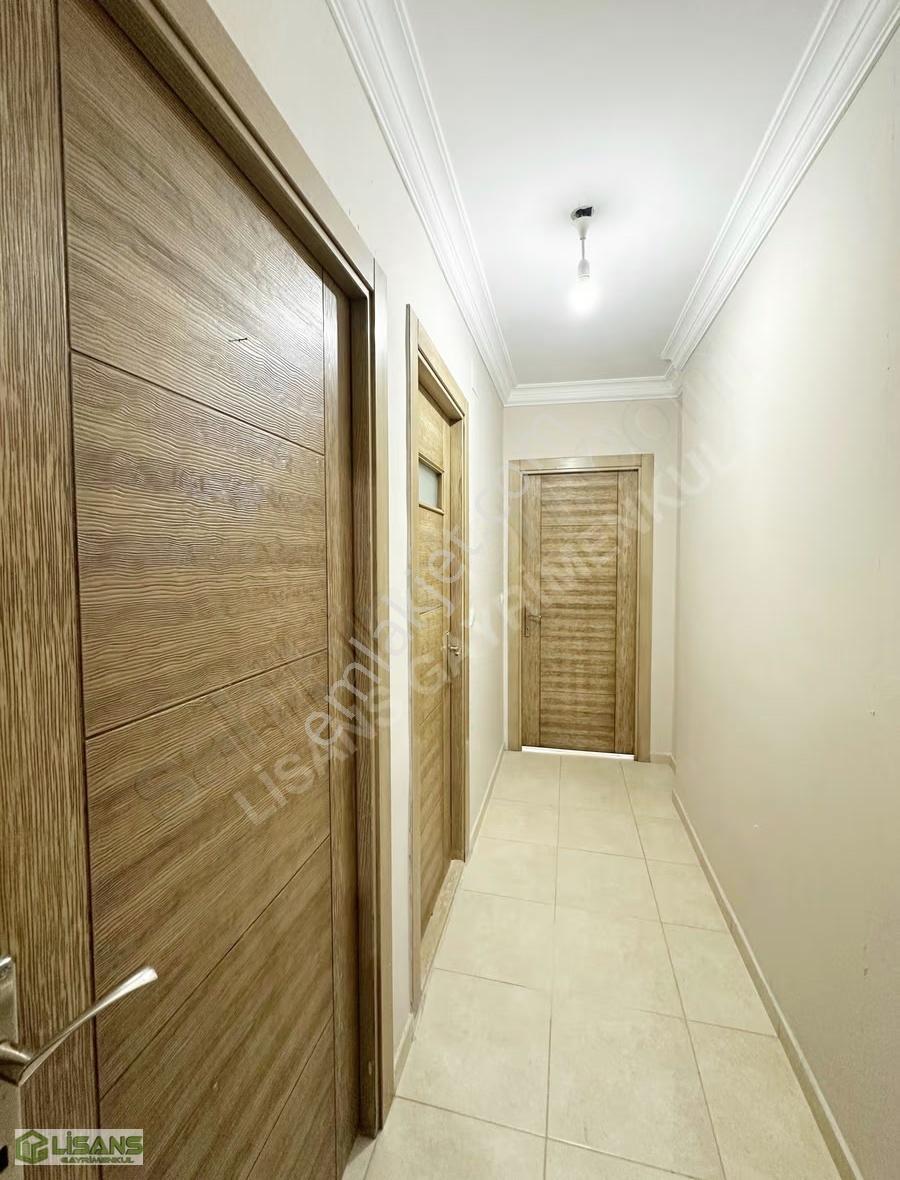 Gürselpaşa'da_kıyıboyuna_yakın_sitede_eşyalı_g.odalı_ç.banyo_2+1 - Görsel 26