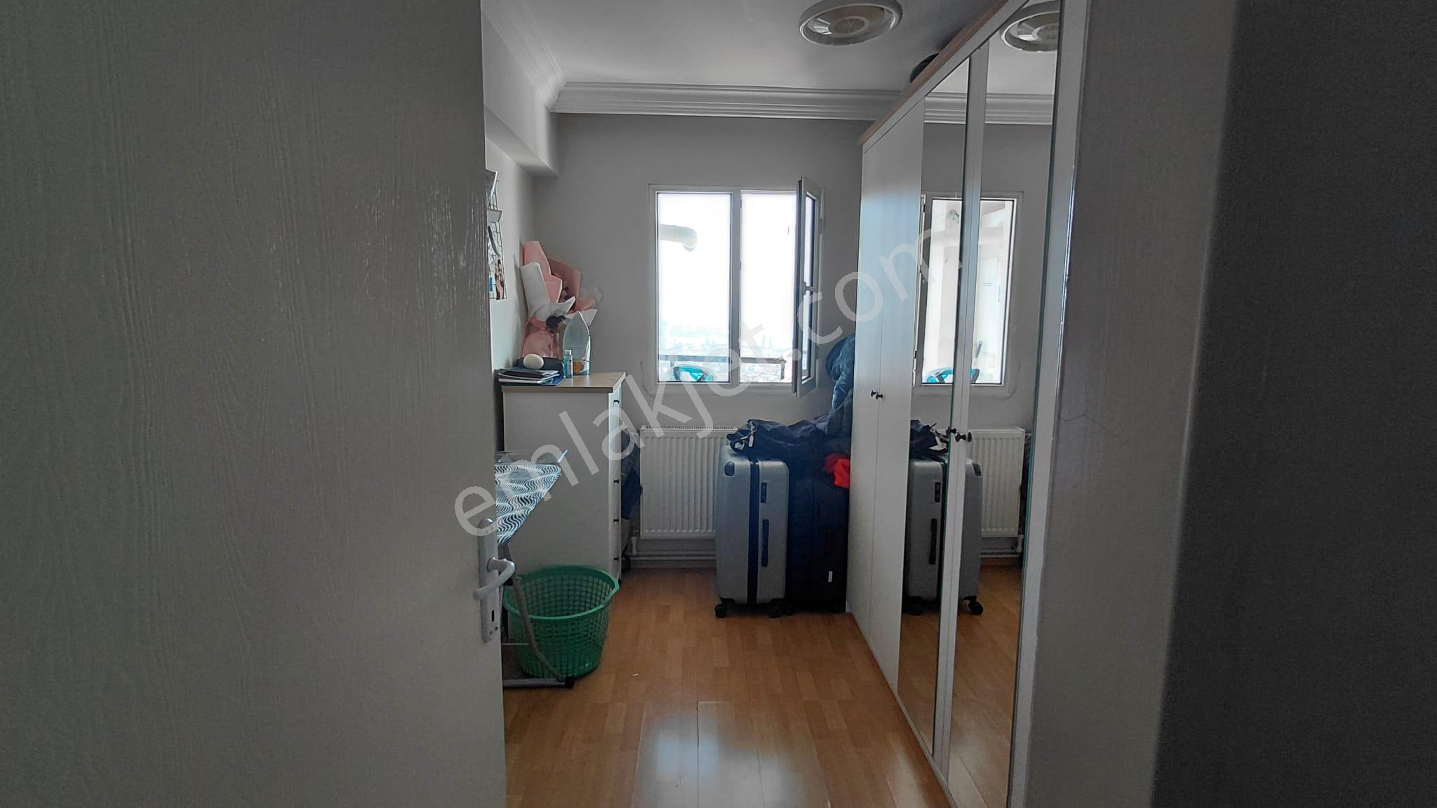 Bornova Evka4 Full Deniz Manzaralı Güney Cephe Doğalgazlı Acil Satılık Daire - Görsel 21
