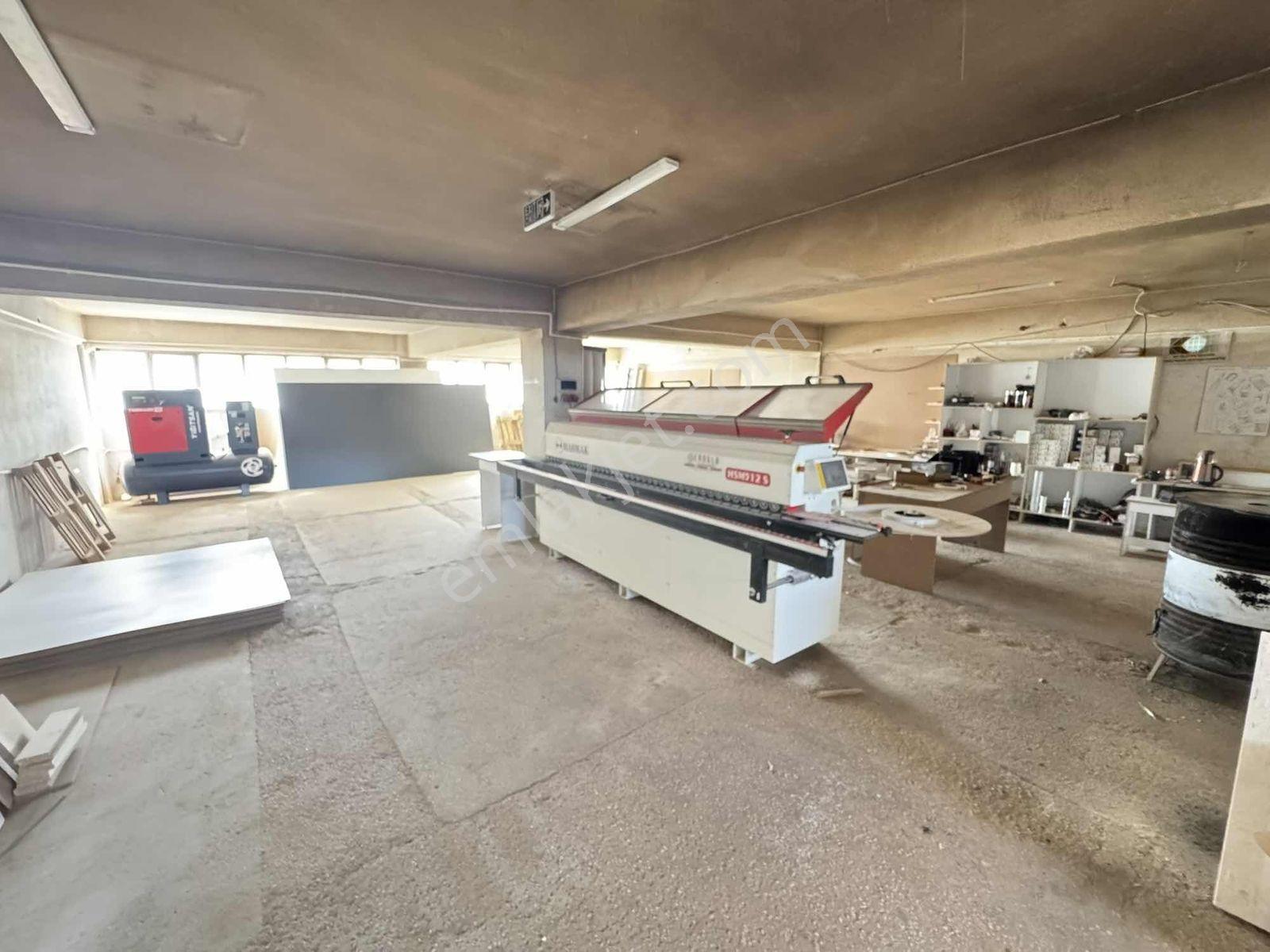 Pera'dan Baksan Sanayi Sitesi Girişinde 3 Katlı 435 M2 İş Yeri - Görsel 4