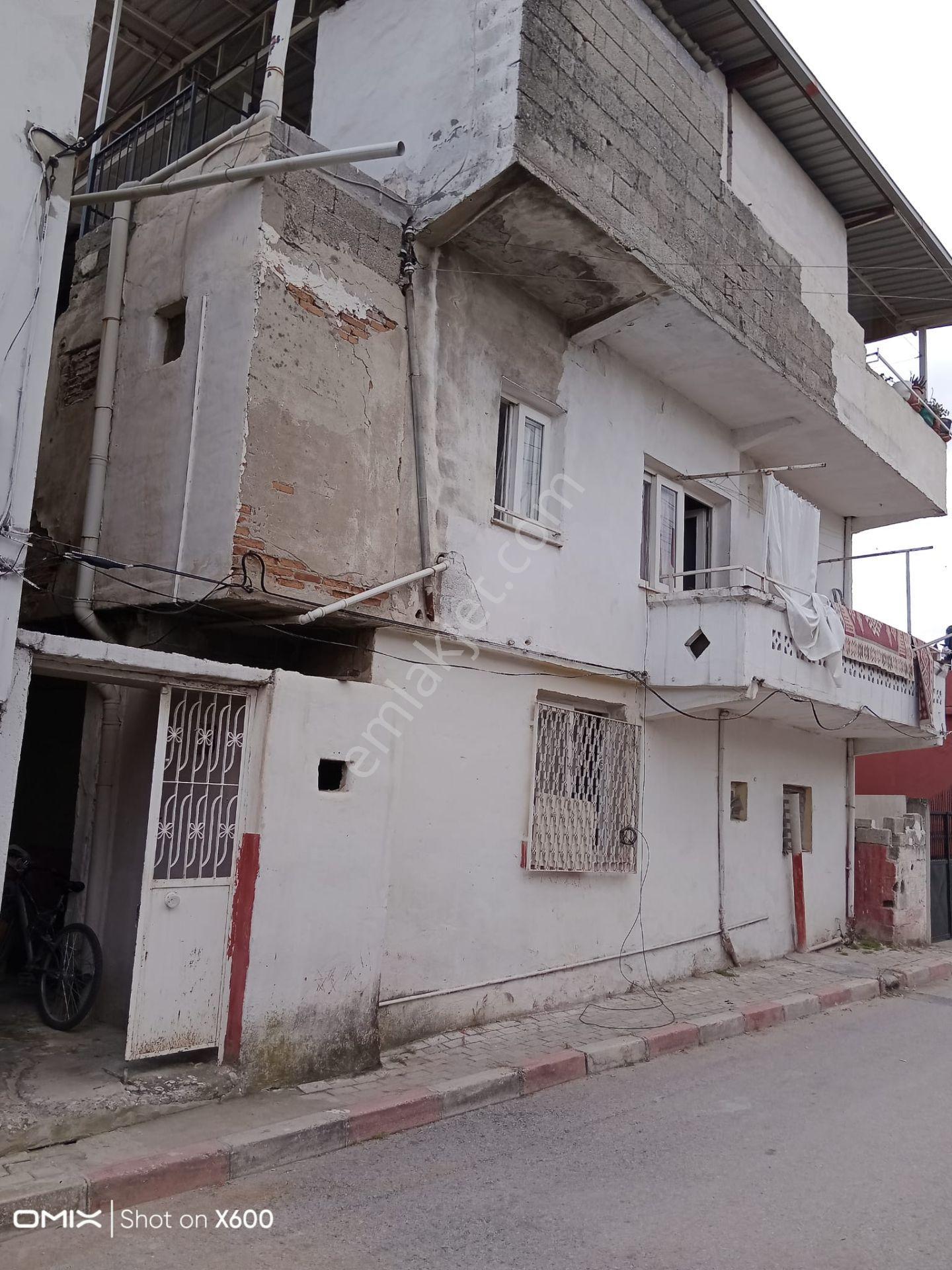 Çerçi Emlak'tan Yeşilyurt Mah. 2 Katlı Müstakil Ev