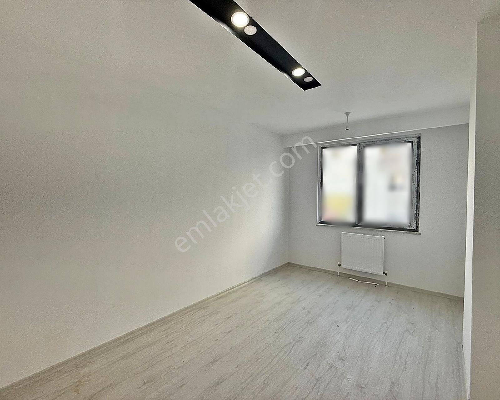Veliköy Merkezde Üniversiteye Yakın Masrafsız 1+1 Kiralık Daire! - Görsel 2