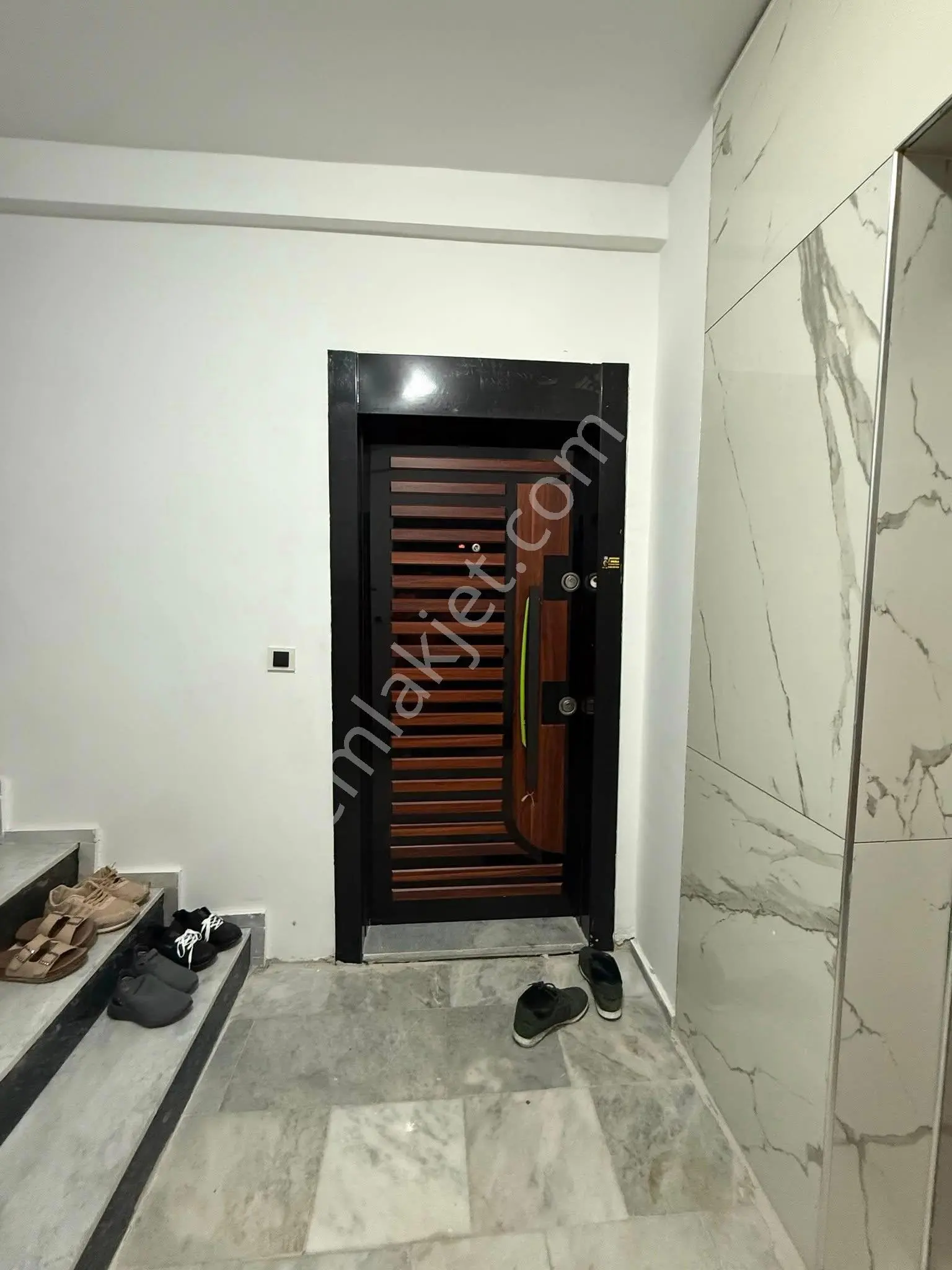 Satılık 3+1 Dubleks Şehir Manzaralı Daire - Görsel 5