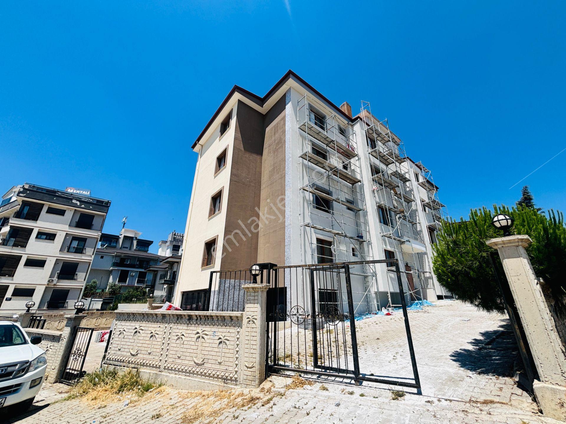 İzmir Seferihisar Camikebir Mahallesi’nde 3+1 Ayrı Mutfaklı Ara Kat Satılık Daire - Görsel 2