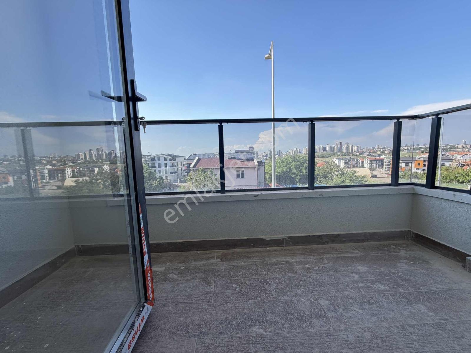 İncek'te Jewel Avm Karşısı Ara Katta Park Cepheli Önü Açık 2+1 - Görsel 10