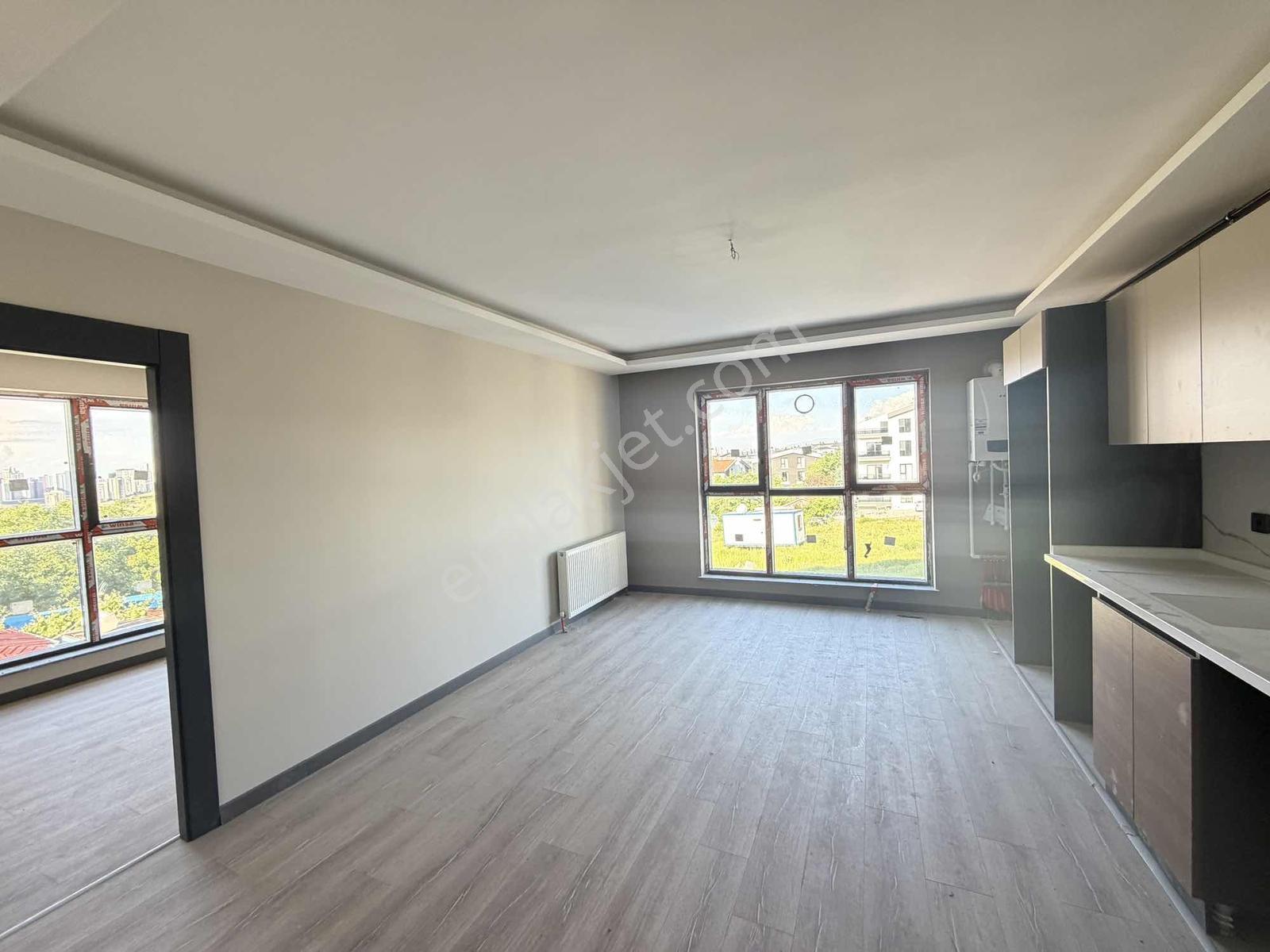İncek'te Jewel Avm Karşısı Ara Katta Park Cepheli Önü Açık 2+1 - Görsel 18