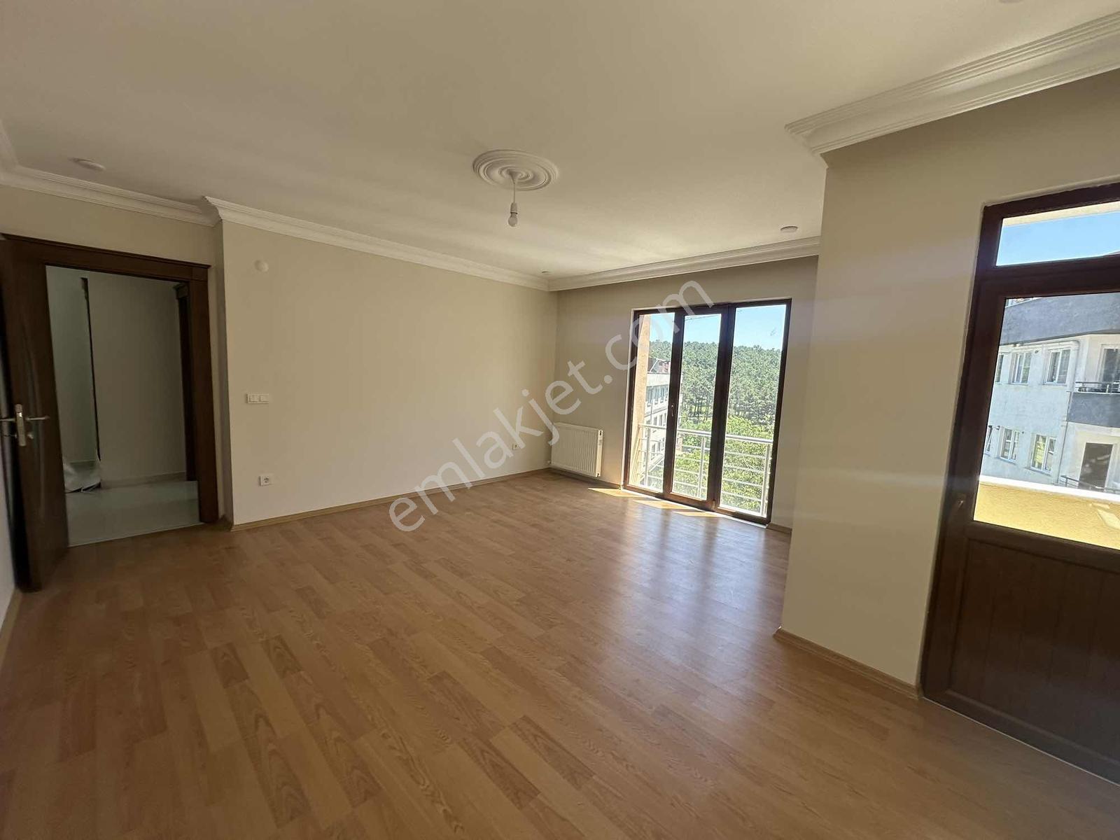 Çekmeköy Merkez Mah. Rahmi Demire Komşu 3+1 Kiralık Daire - Görsel 35