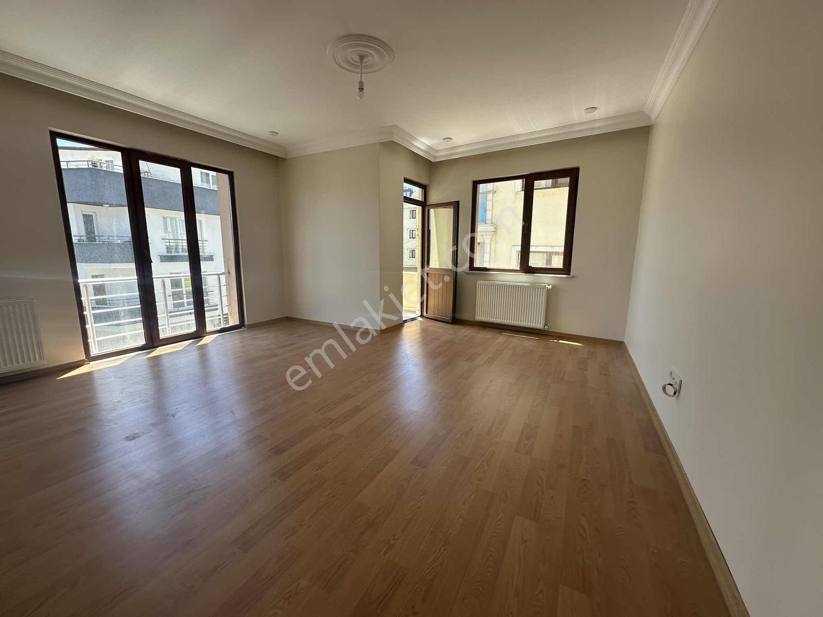Çekmeköy Merkez Mah. Rahmi Demire Komşu 3+1 Kiralık Daire - Görsel 30