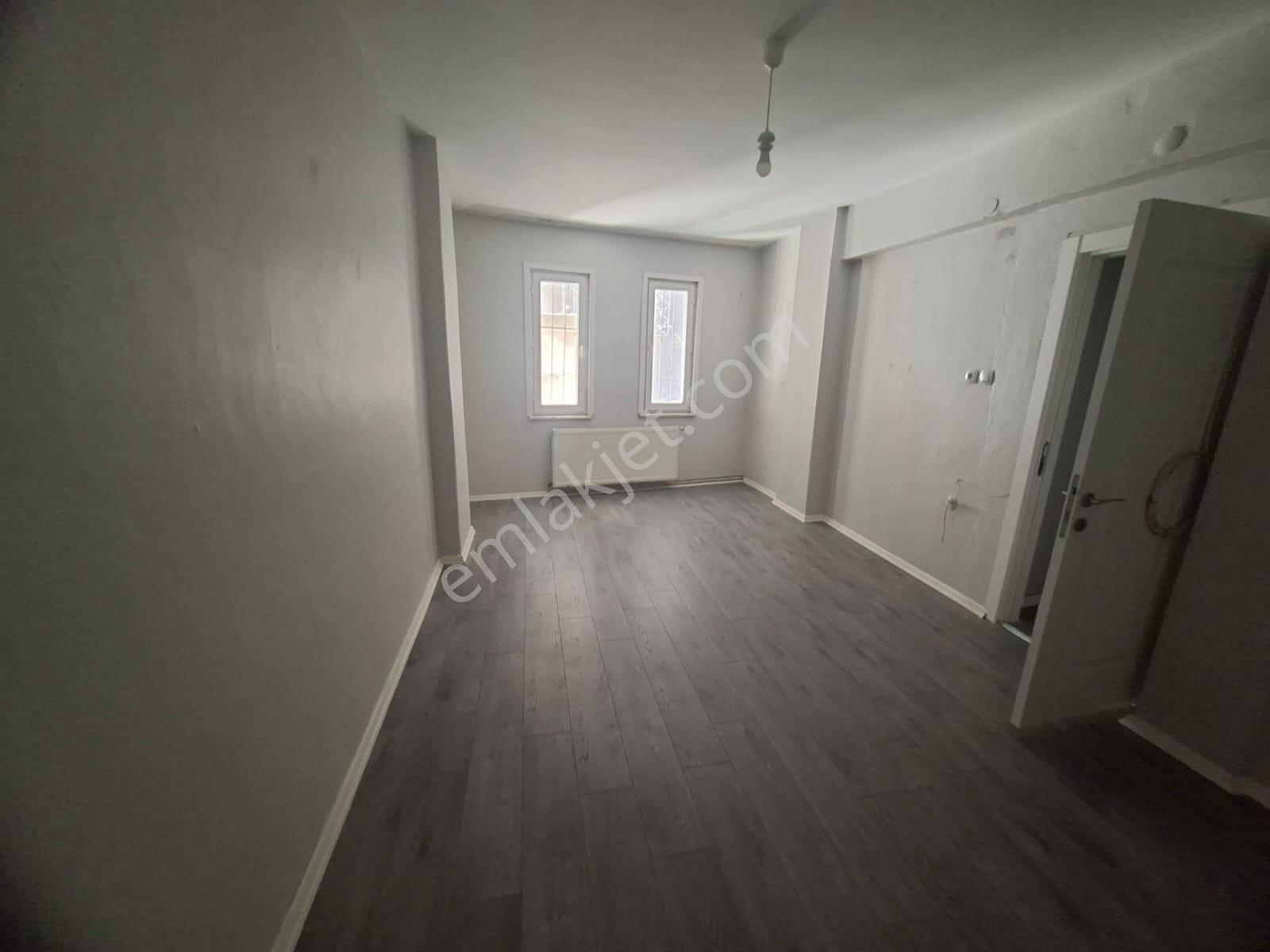 Bahçelievler Soğanlı Mahallesinde 1+1 Odalı Kiralık Daire - Görsel 16