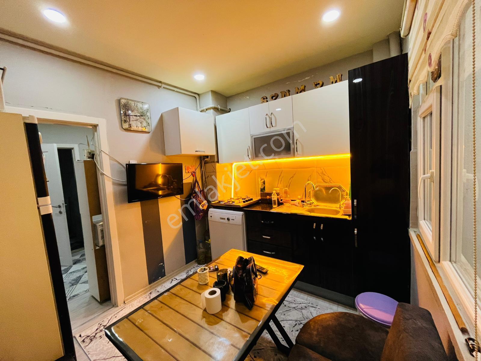 Bağlarbaşı Cadde Üzeri 2+1 100 M2 Giriş Kat Satılık Daire_!! - Görsel 8