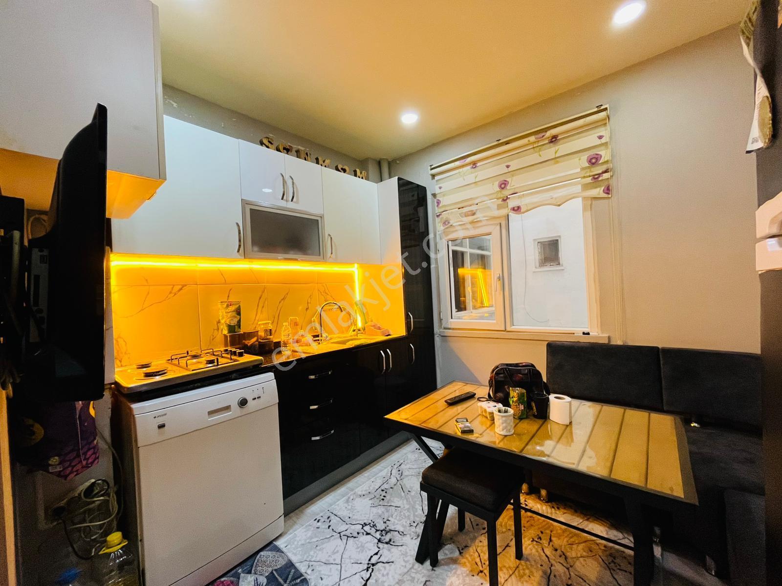Bağlarbaşı Cadde Üzeri 2+1 100 M2 Giriş Kat Satılık Daire_!! - Görsel 11