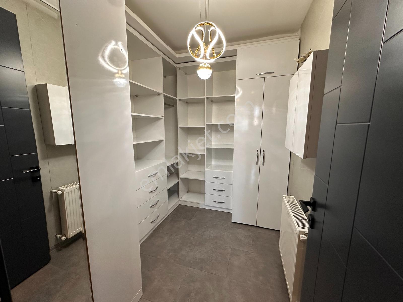 Altın Emlak Kiralıyor.full Donatılı Site İçerisinde 4+1 - Görsel 24