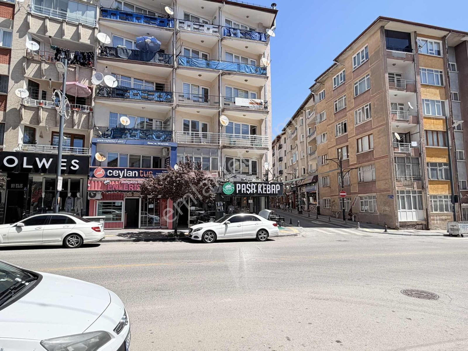 Sivas Ozan Emlak'tan Cami-i Kebir'de Satılık 2+1 Daire - Görsel 27