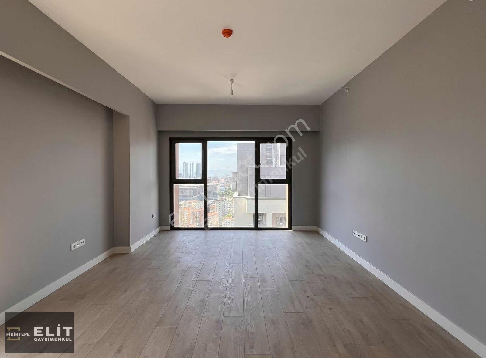 Emlak Konut 16.etap'ta Deniz Manzaralı Kiralık 2+1 Daire - Görsel 8