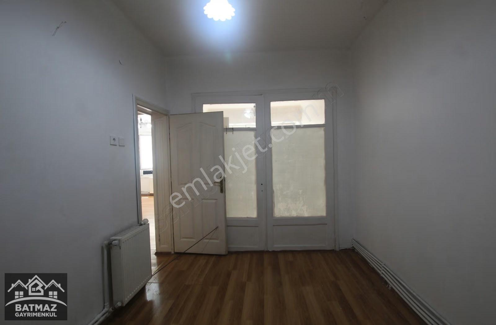 Konak Mah.satılık Kattan Bölme (2+1) Daire - Görsel 8