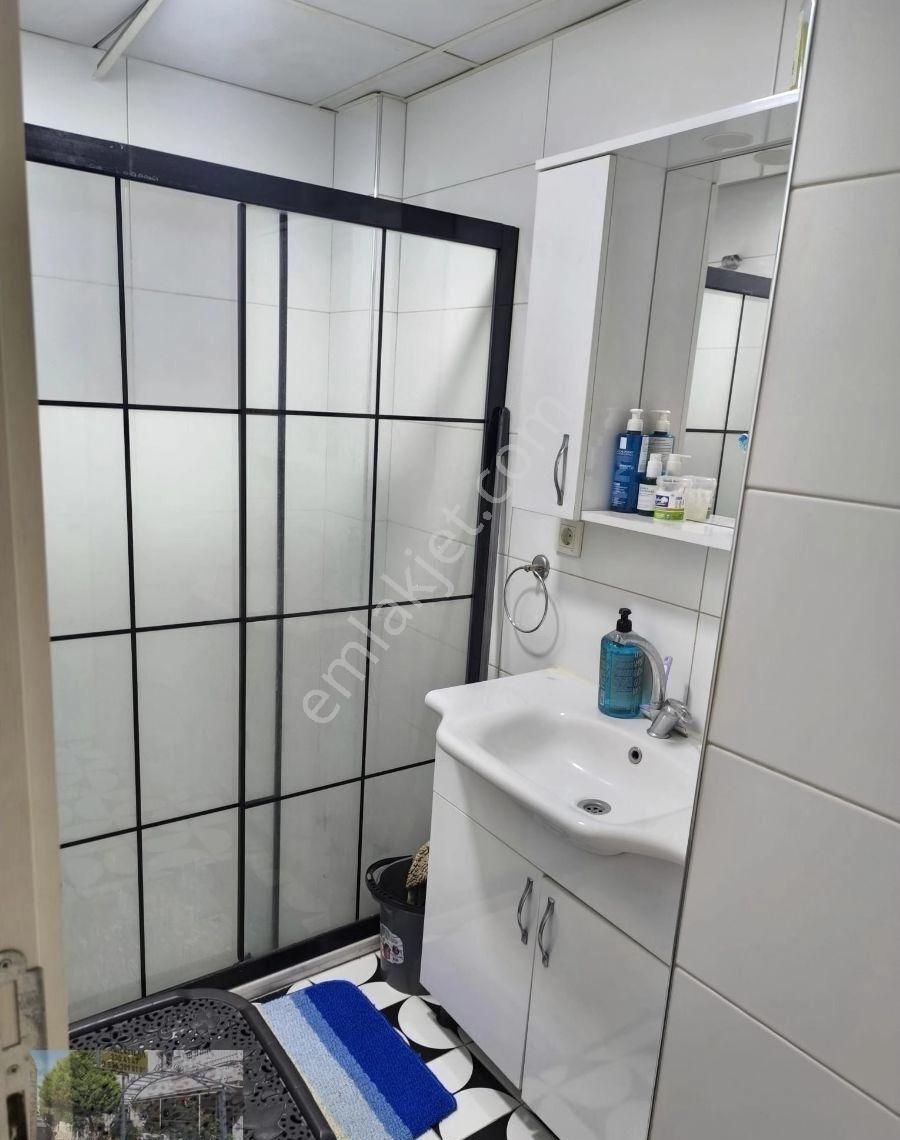 Tersanede Sahile Çok Yakın Mobilyalı - Görsel 7