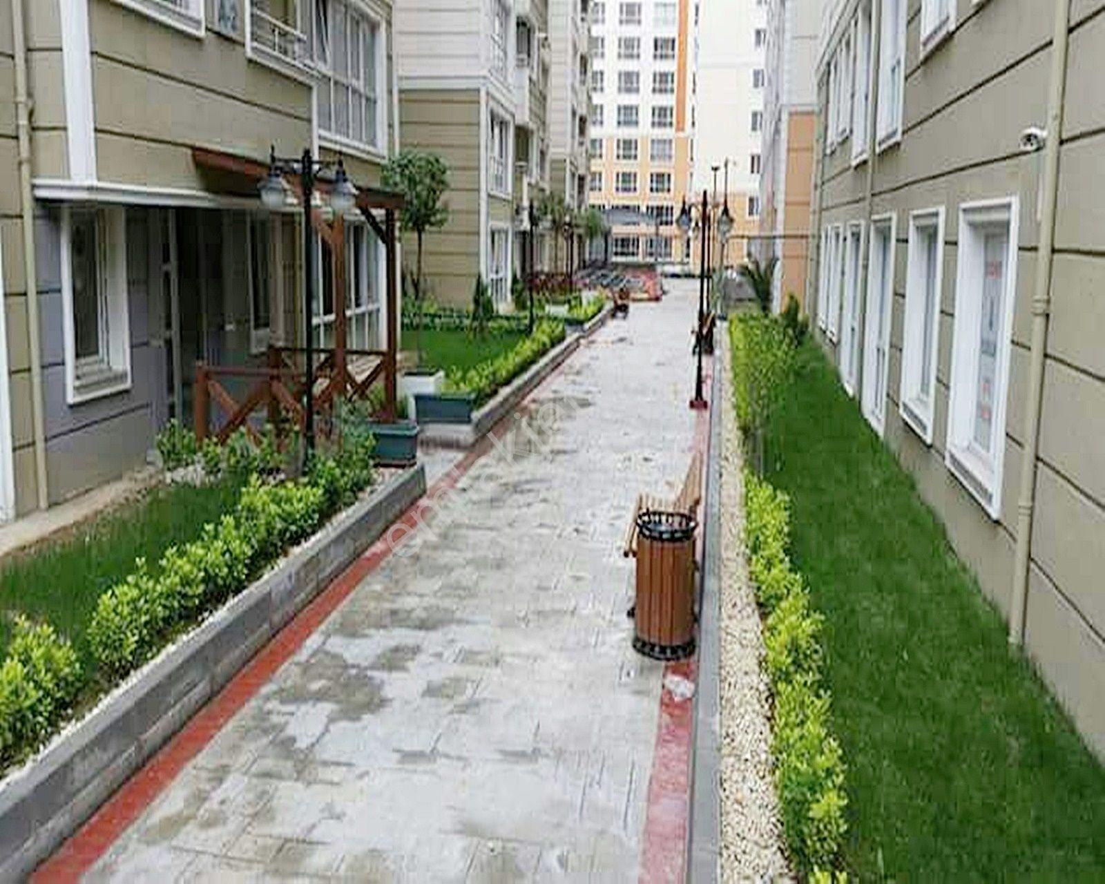 Otoparklı Güvenlikli Ebeveyn Banyolu Cadde Üzeri 3+1 Daire - Görsel 14