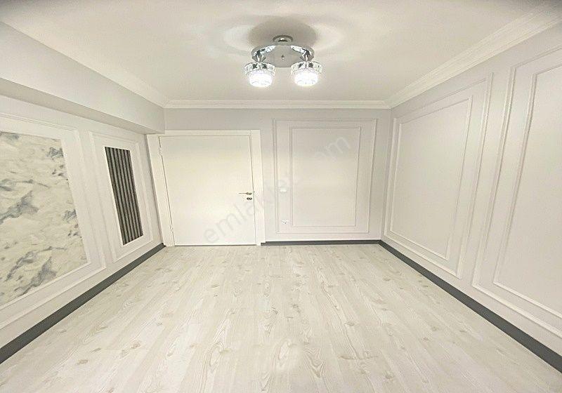 Otoparklı Güvenlikli Ebeveyn Banyolu Cadde Üzeri 3+1 Daire - Görsel 8