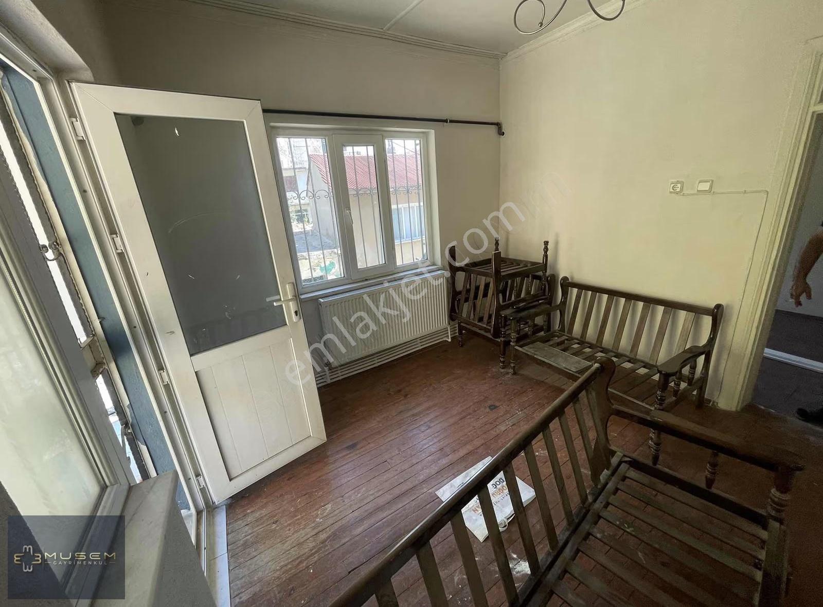 Zafer Mahallesinde Doğalgazlı Kiralık Daire - Görsel 22