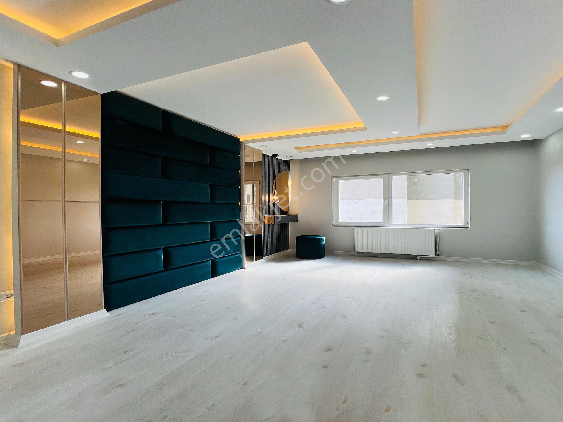 Cadde Üzeri Yatırımlık Havuzlu Güvenlikli Site İçi 1+1 - Görsel 10
