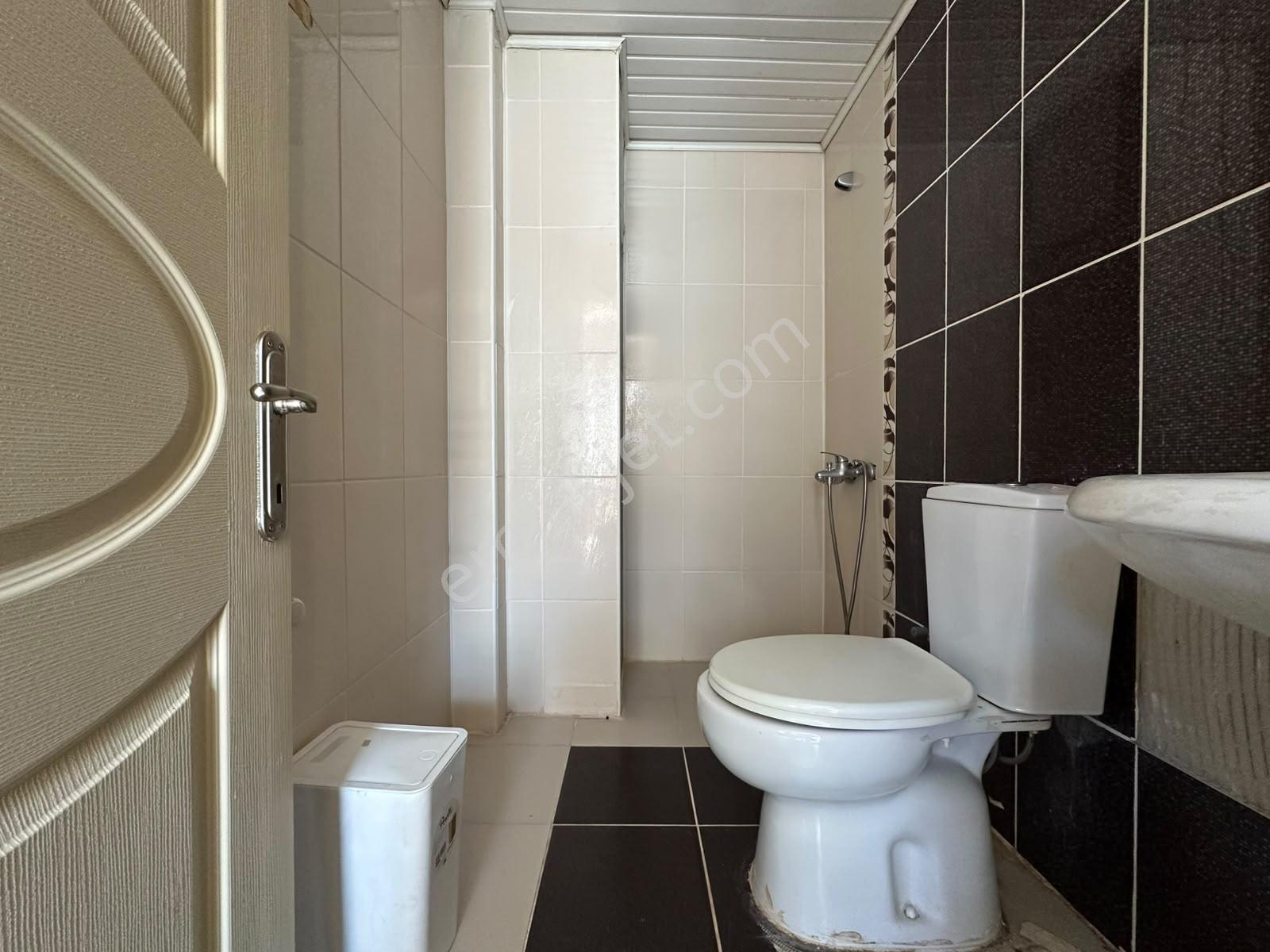 Anadolu Üni. Karşısında Geniş & Ferah Kiralık 1+1 Daire - Görsel 8